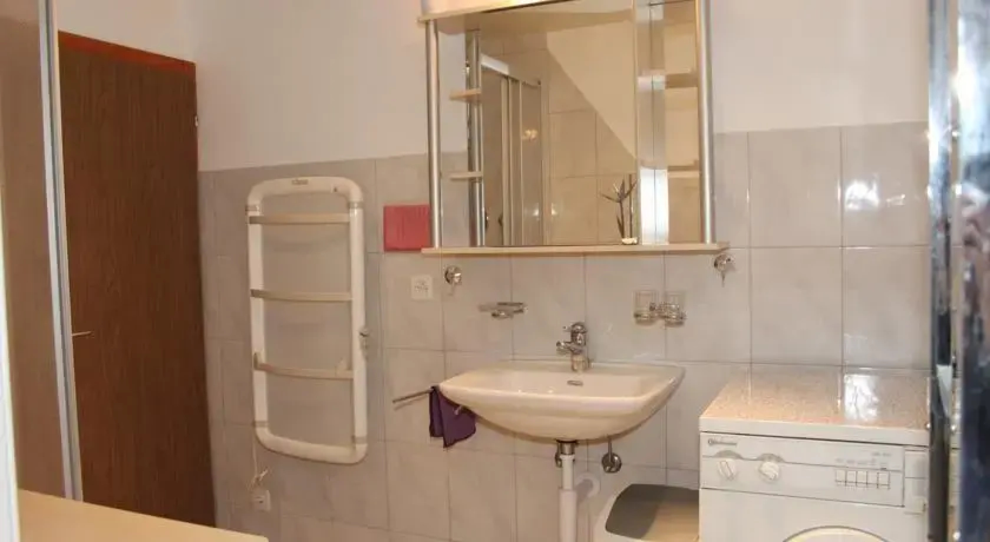 Chasa Avant-Porta