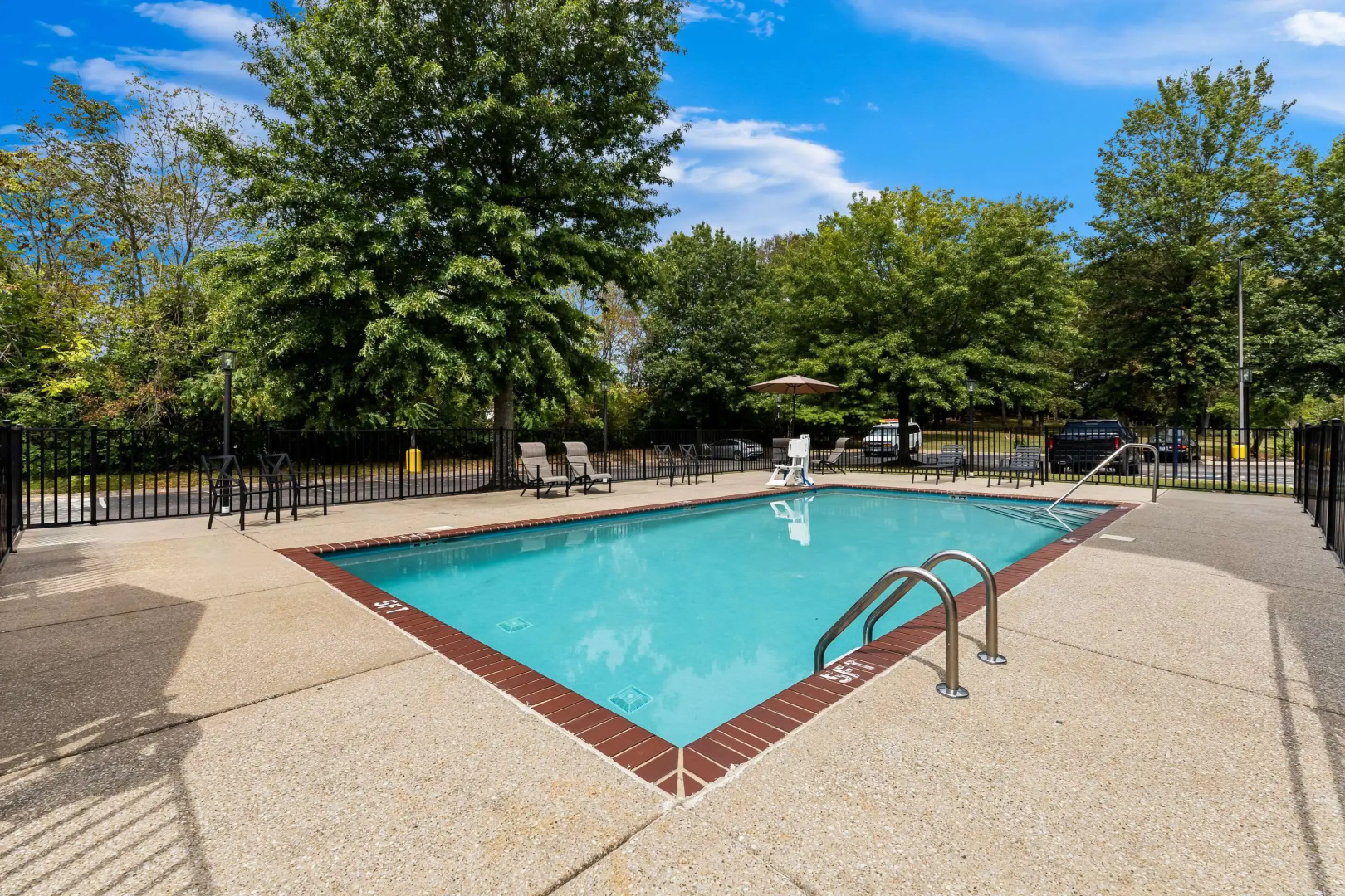 Clarion Pointe Franklin - Nashville Area