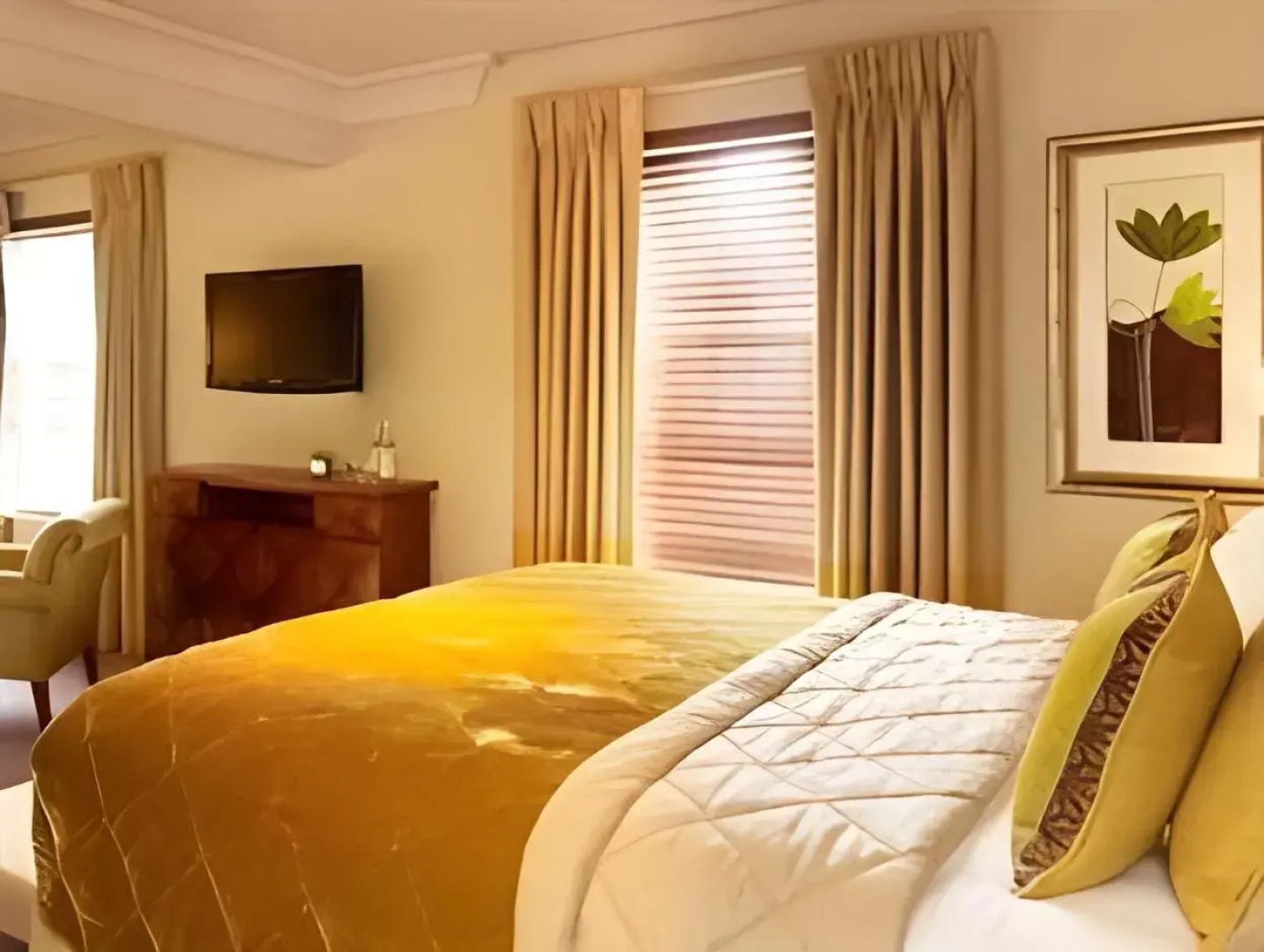 The Arden Hotel