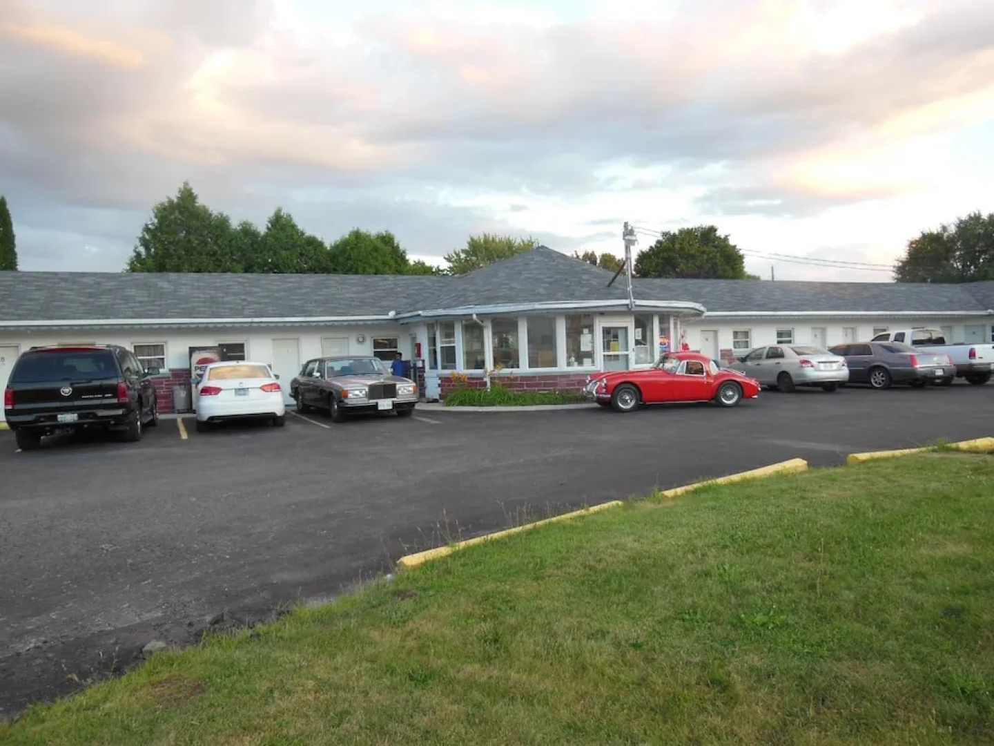 Le Grand Kent Motel