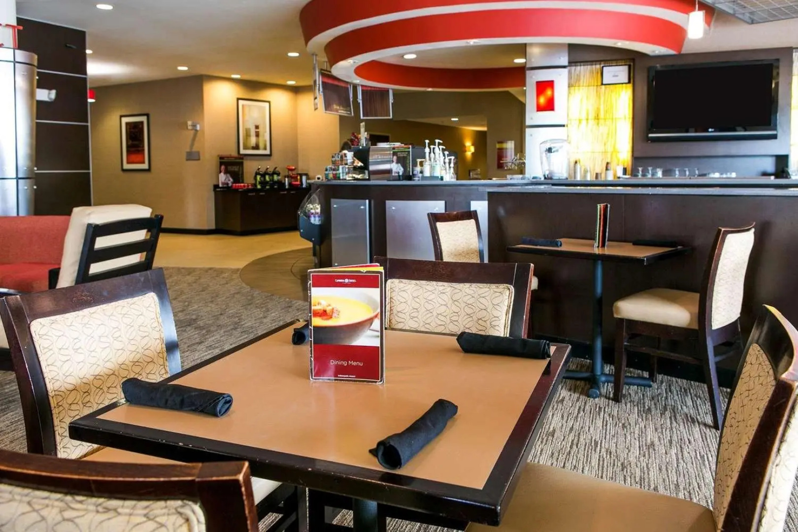 Cambria Suites Indianapolis Airport
