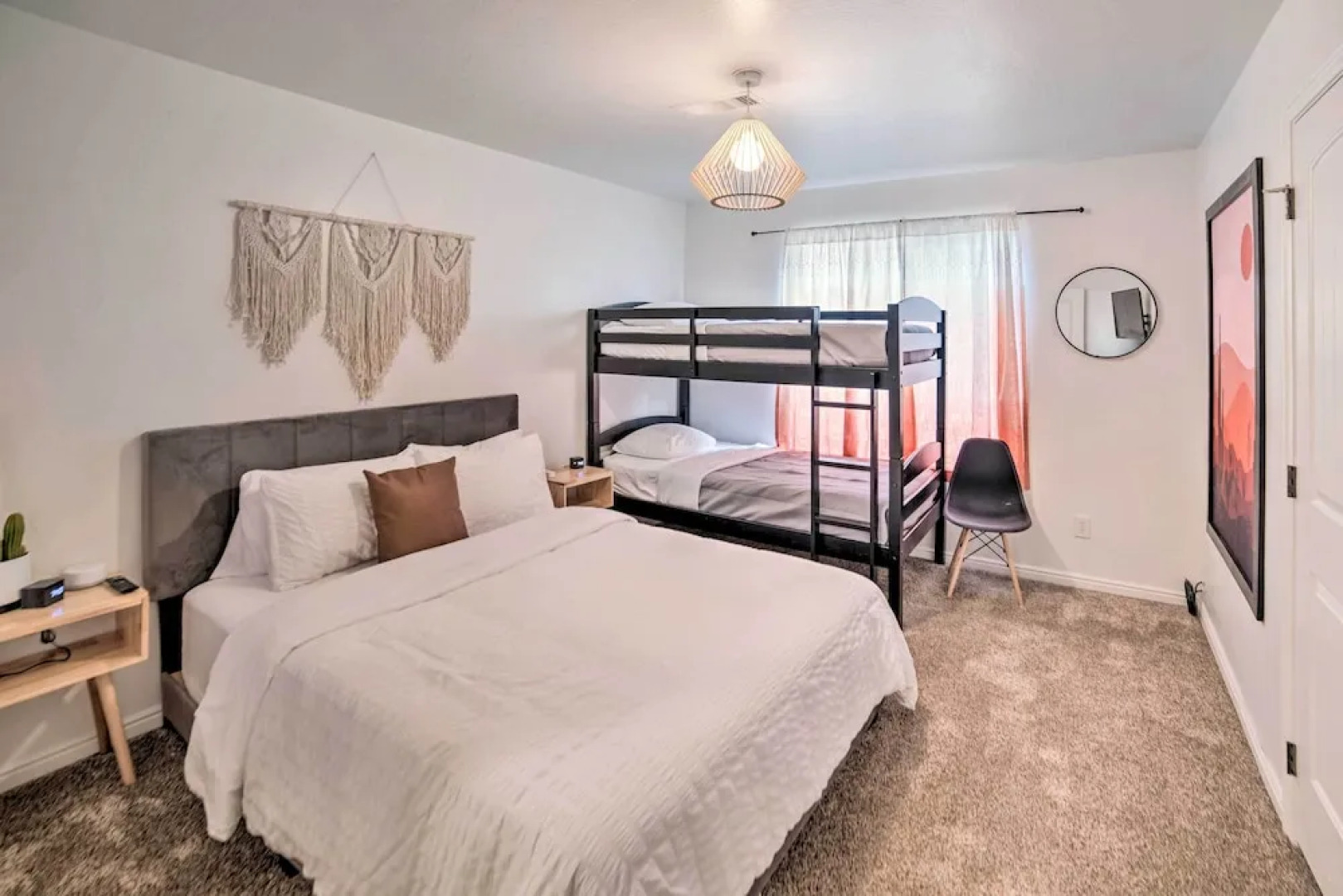 Sunny Page Home: The Gateway to AZ Adventure!