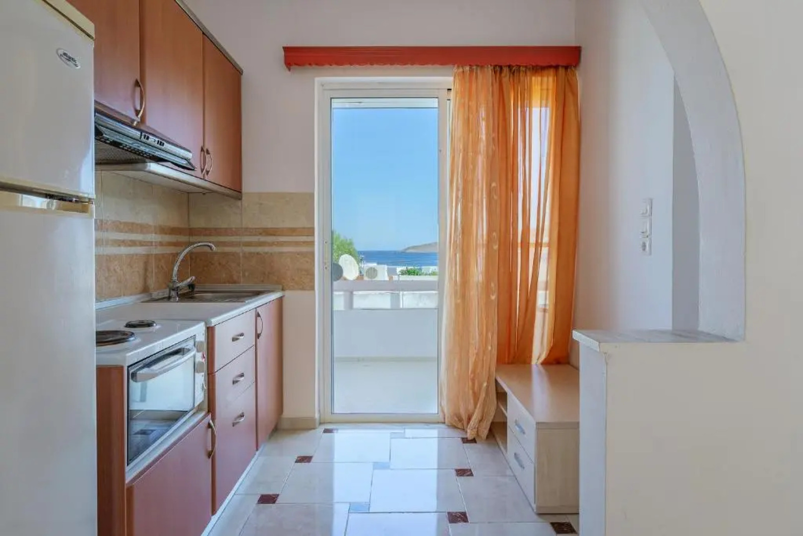 Olympus Tilos Apt Twin B1