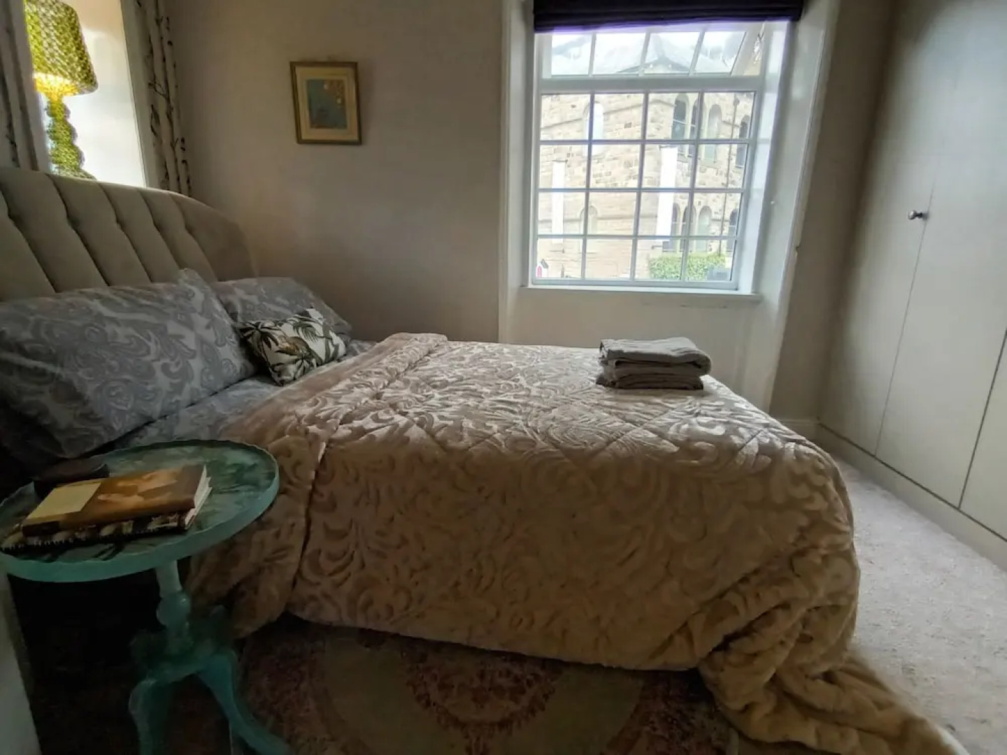 Hebden Bridge - House - Sleeps 8 - Pet Friendly