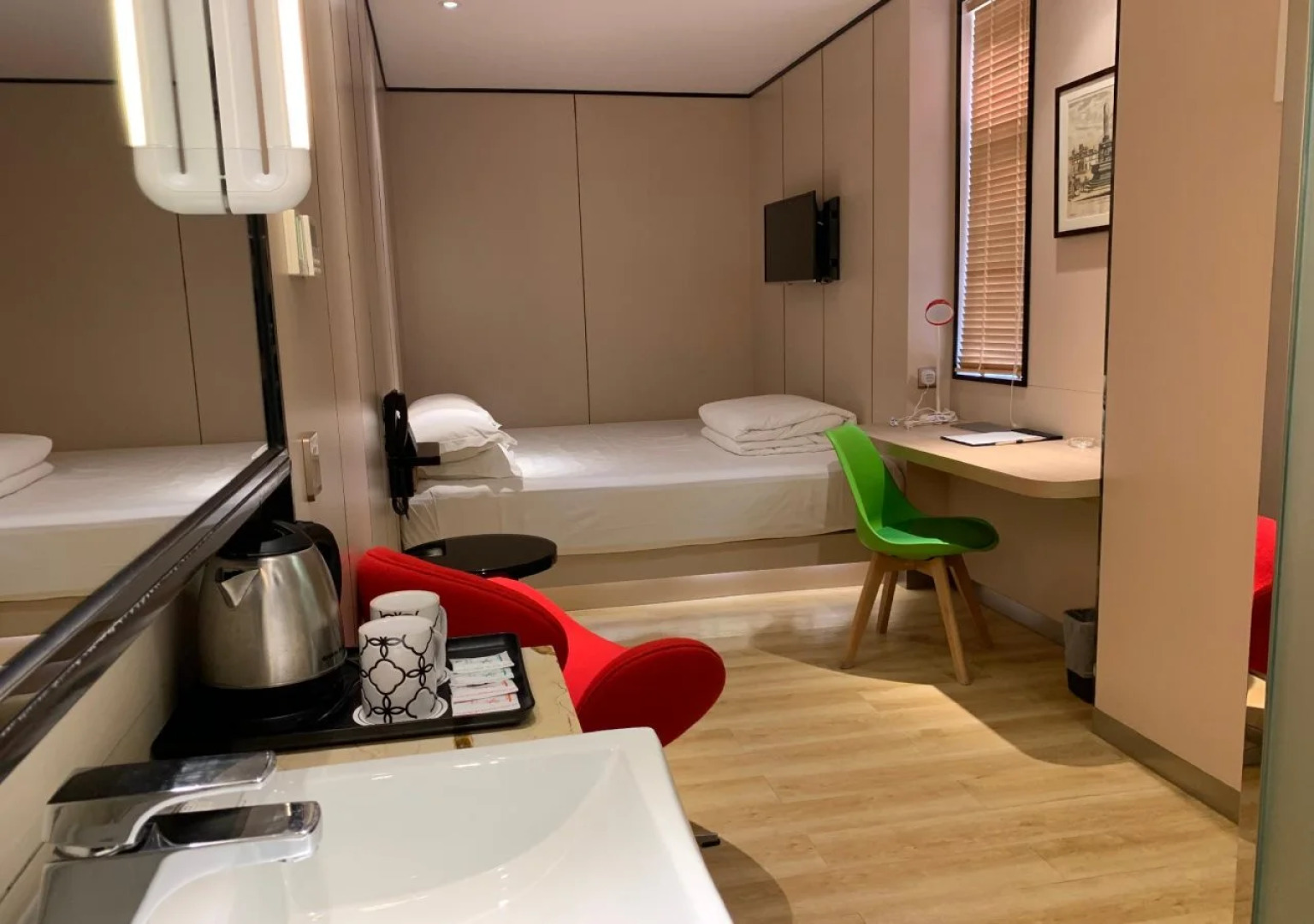 Zhongshan Tegao Business Hotel