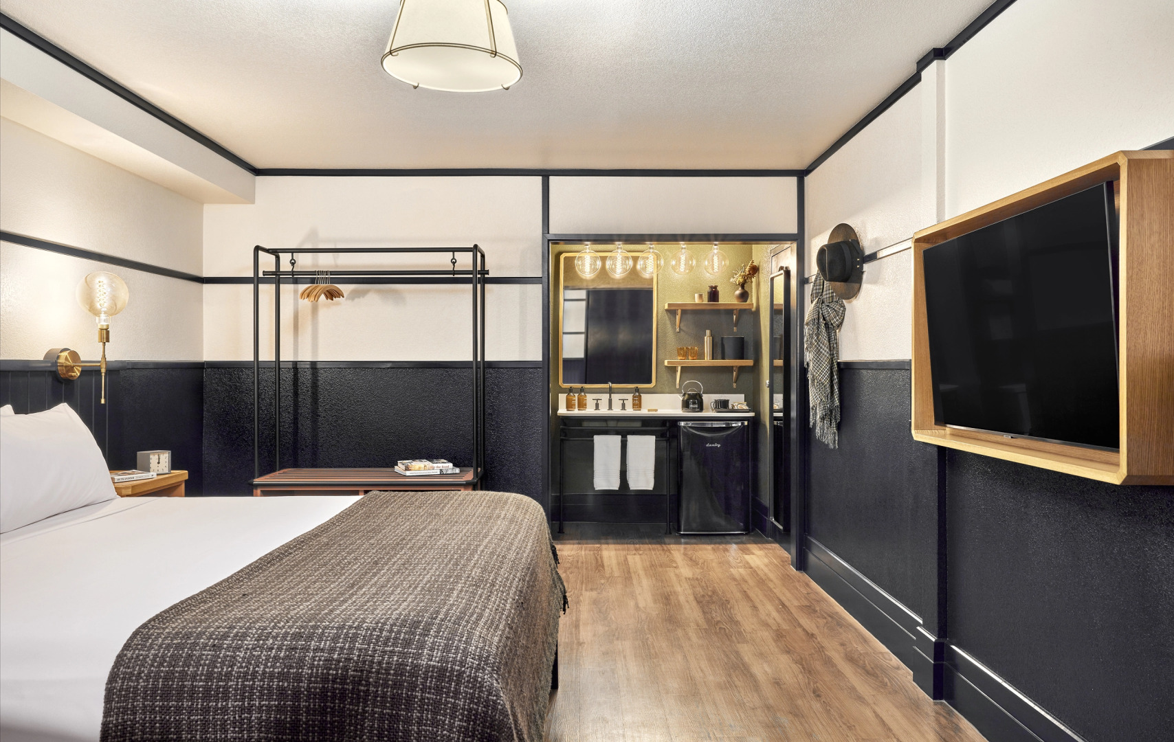 High Country Motor Lodge – Near NAU/Downtown