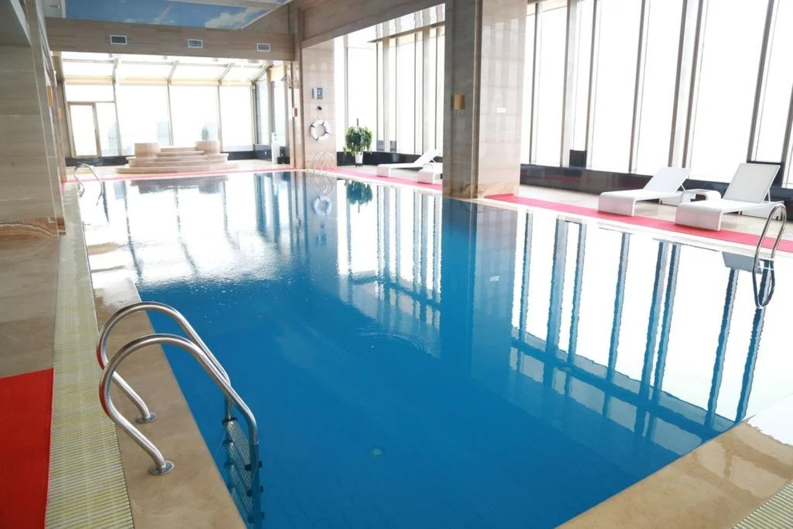 Parkview International Hotel