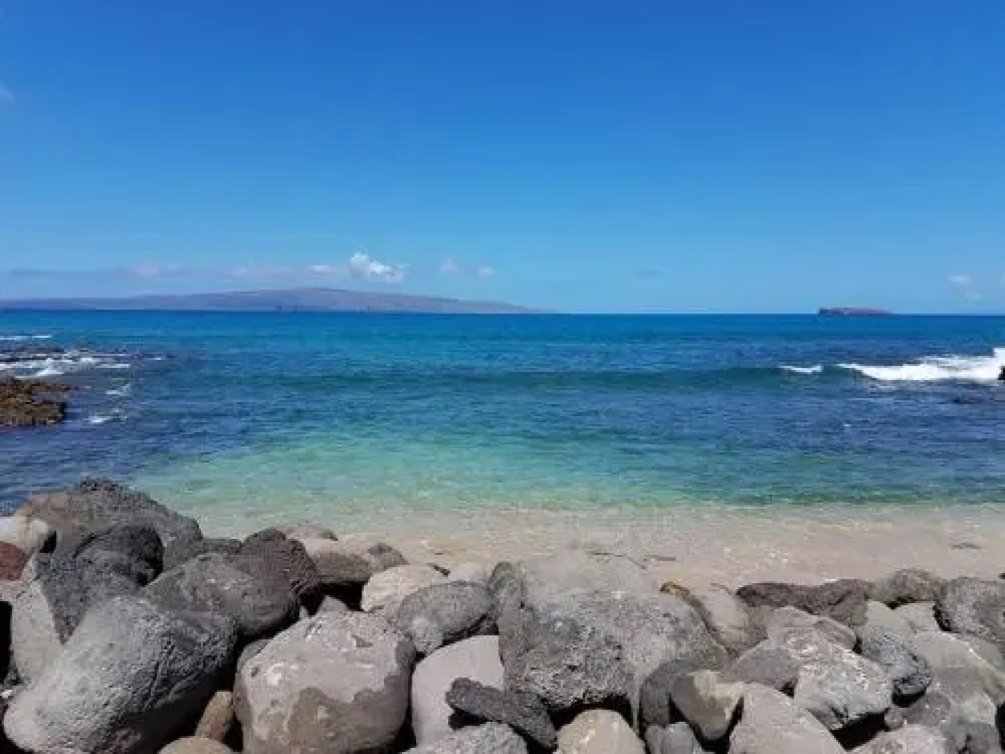 Lahaina Luxury Beach Condos