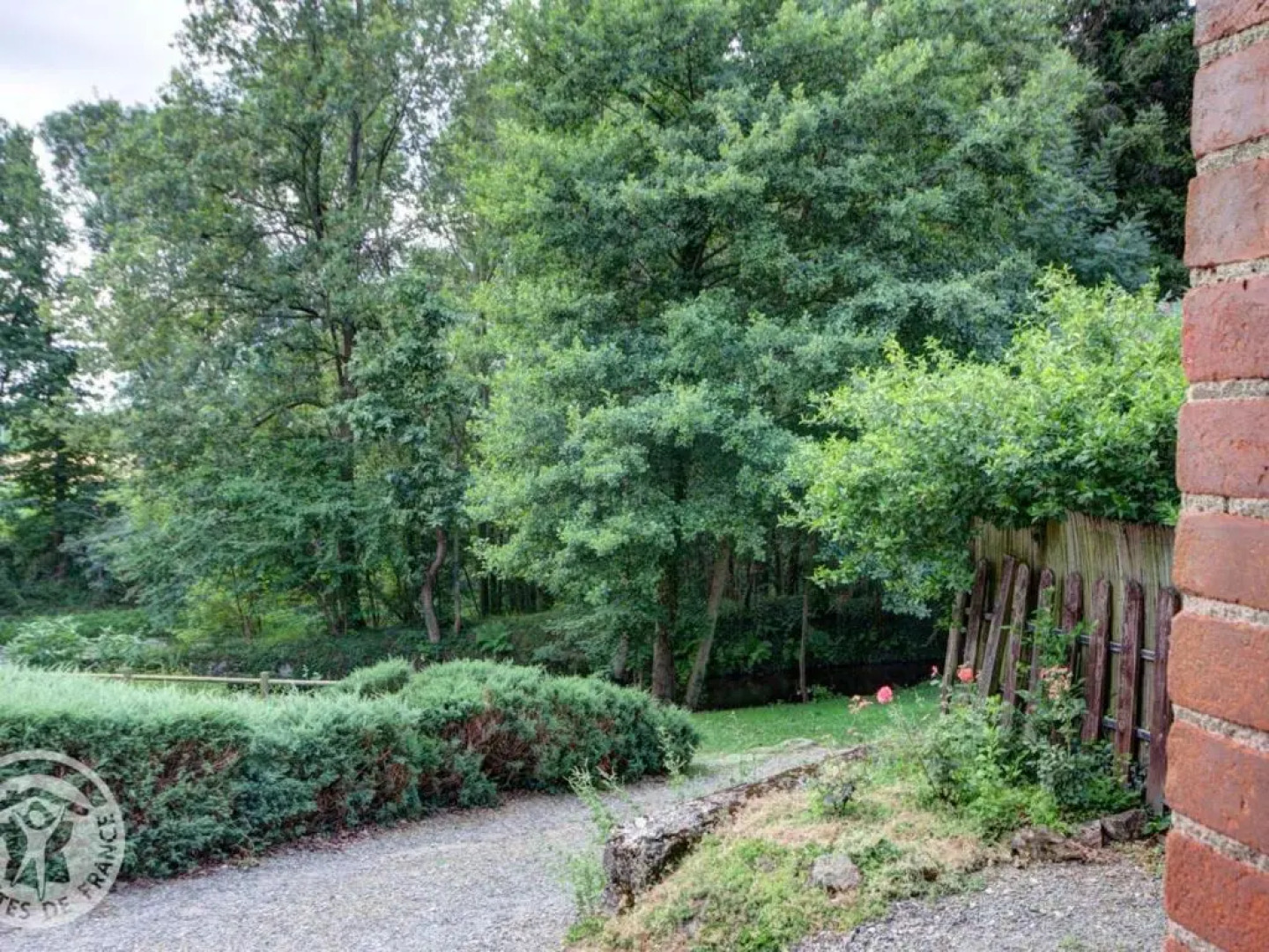 Gîte Cleppé, 4 pièces, 6 personnes - FR-1-496-62