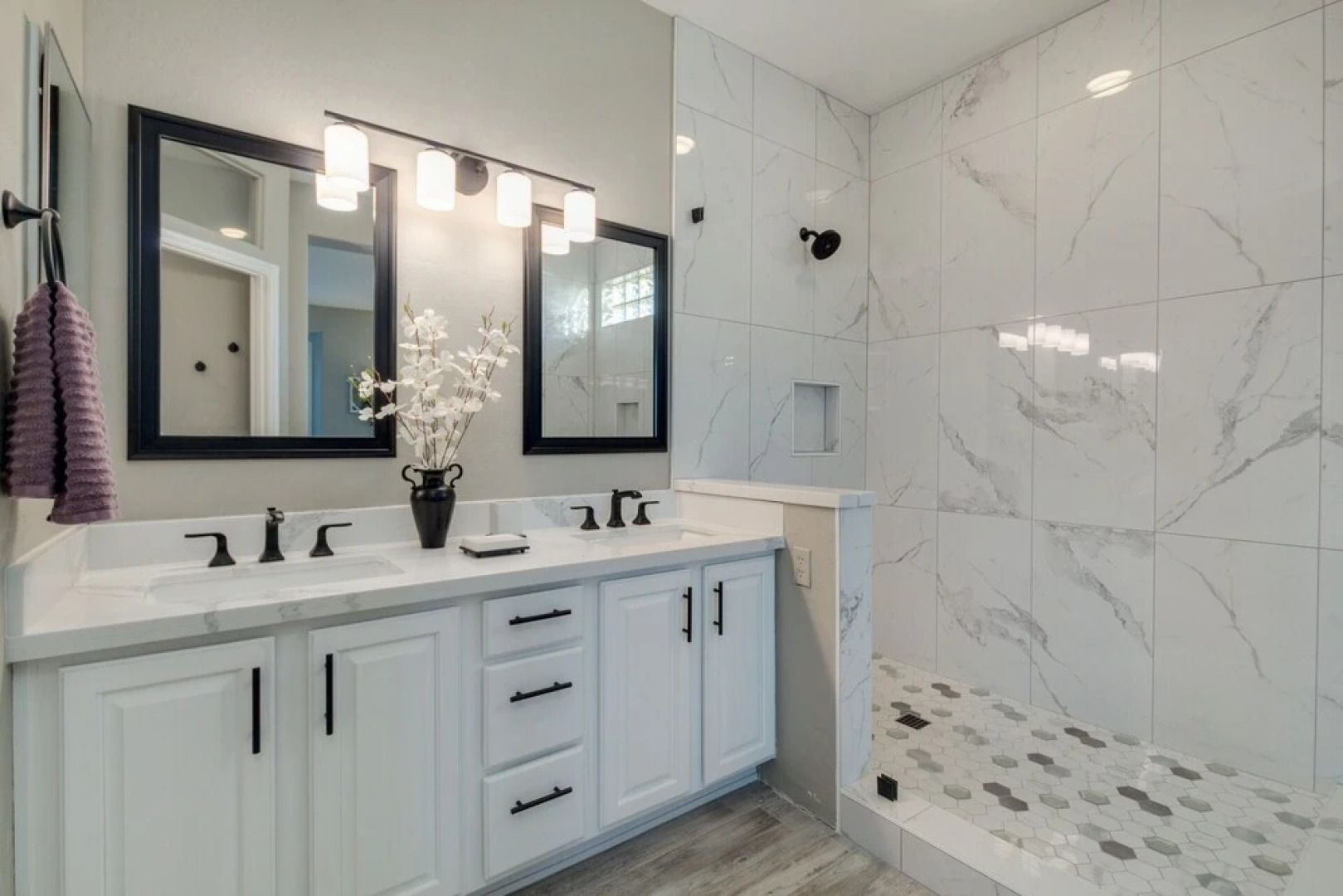 Model Home in Sun City Grand! Golf Course Front! Spectacular Remodel! by Redawning