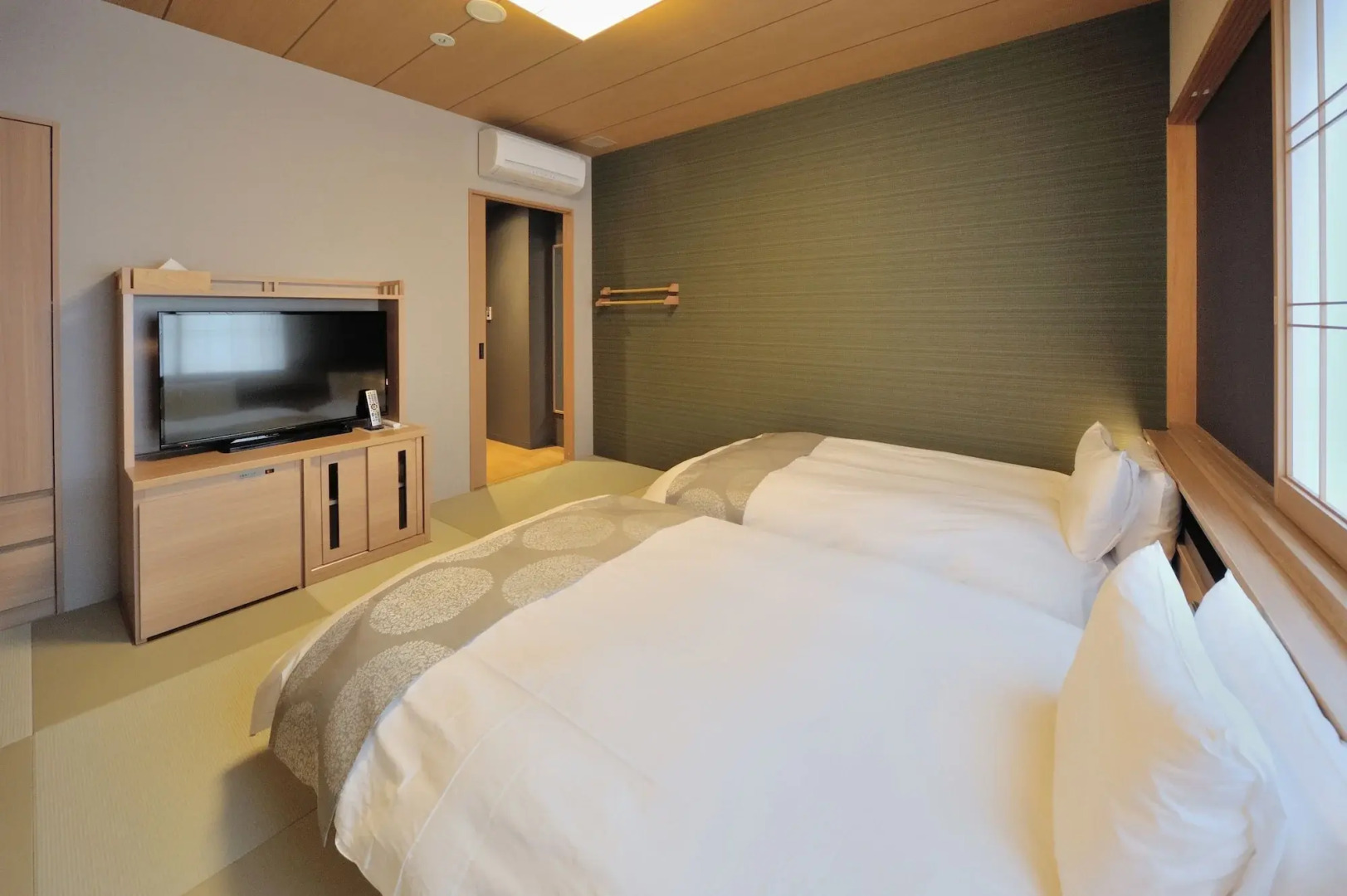 Tennen Onsen Toyama Tsurugi no Yu Onyado Nono