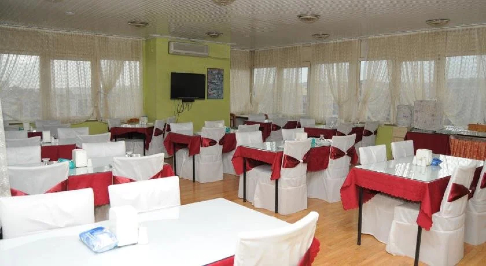Mesut Hotel