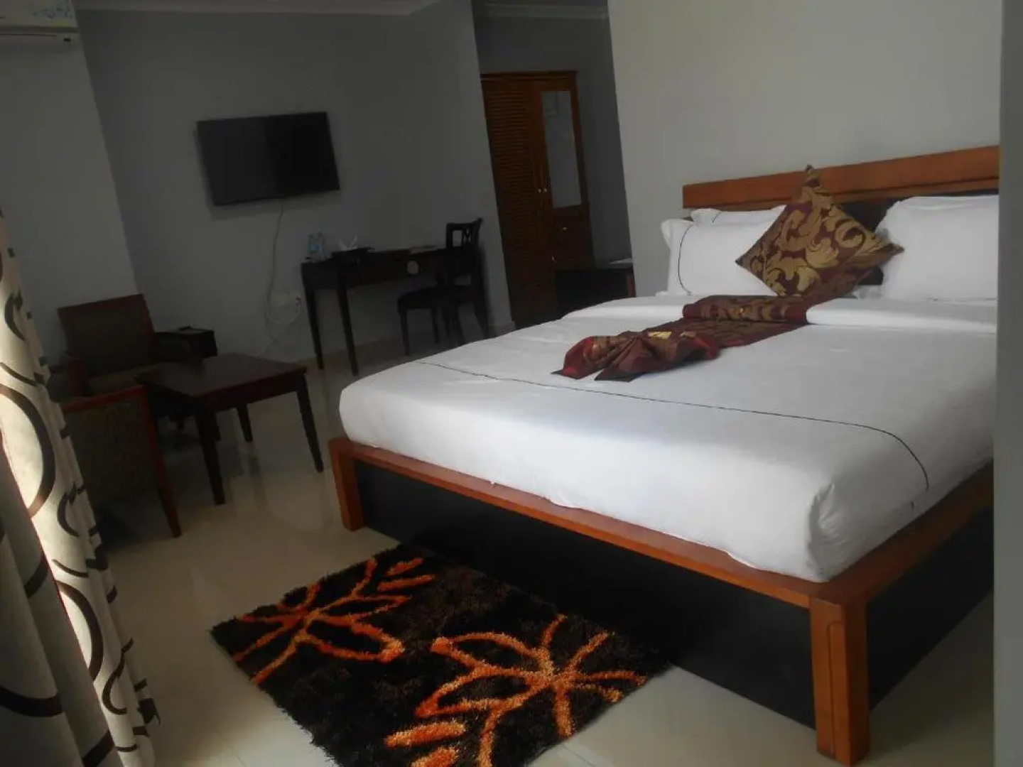 Adden Palace Hotel