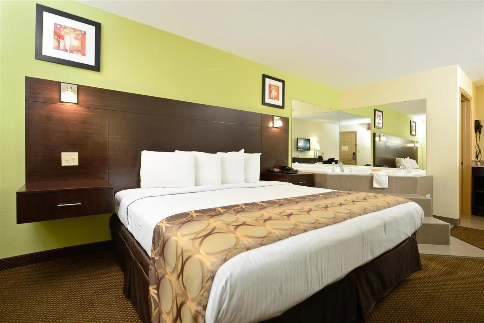 Americas Best Value Inn & Suites Lake Charles at I-210 Exit 11