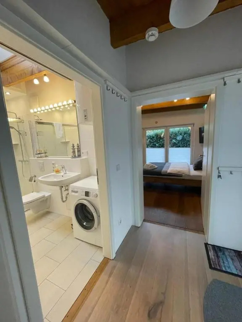 Ferienwohnung im Stadtzentrum von Bernau - Komfortable Wohnung mit 2 Zimmern, Bad, Spülmaschine, Waschmaschine, komplette Küche, WLAN, Terrasse, ruhige Lage