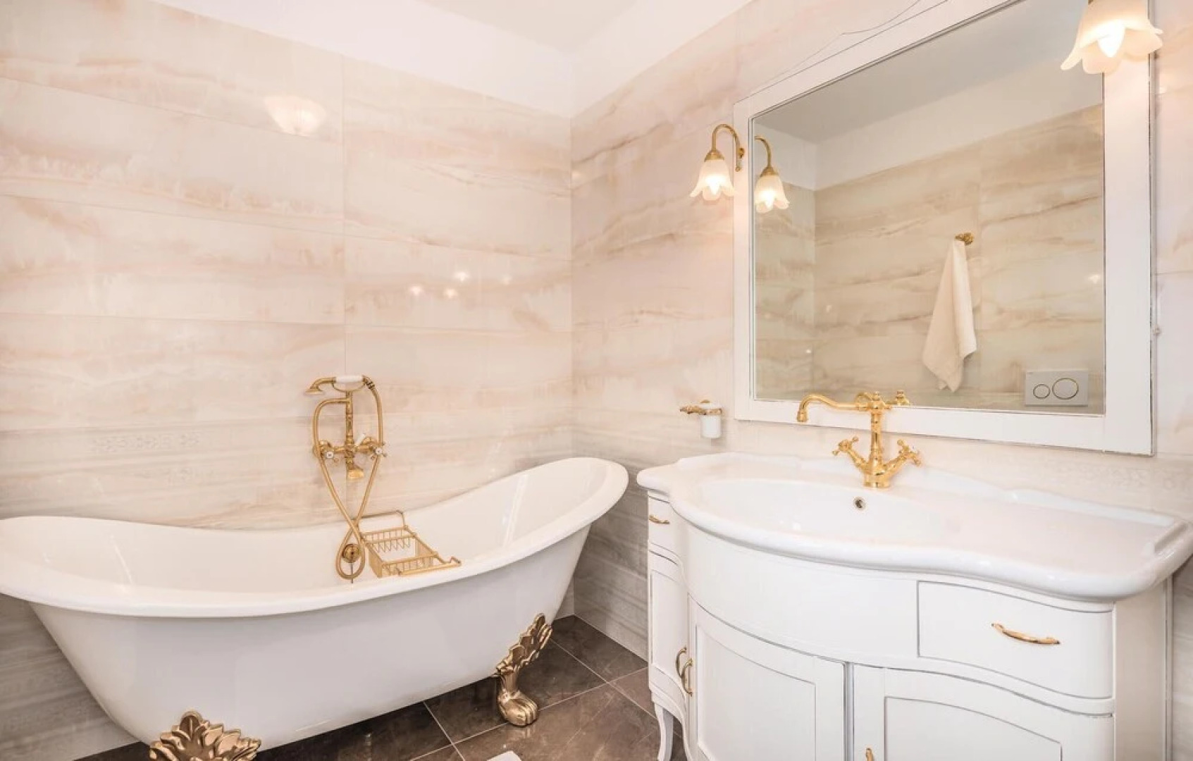 Amazing Home in Krk With 3 Bedrooms, Wifi and Outdoor Swimming Pool