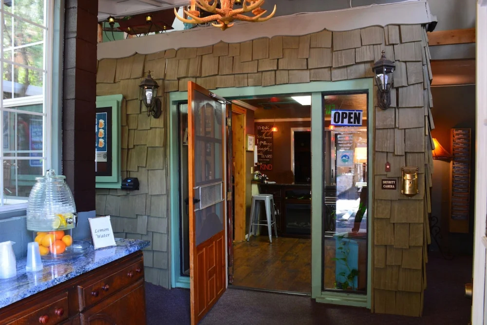 Sitzmark Chalet Inn