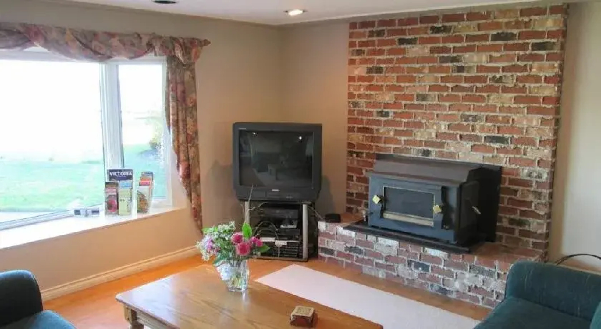 Royal Roads Oceanfront Vacation Rental