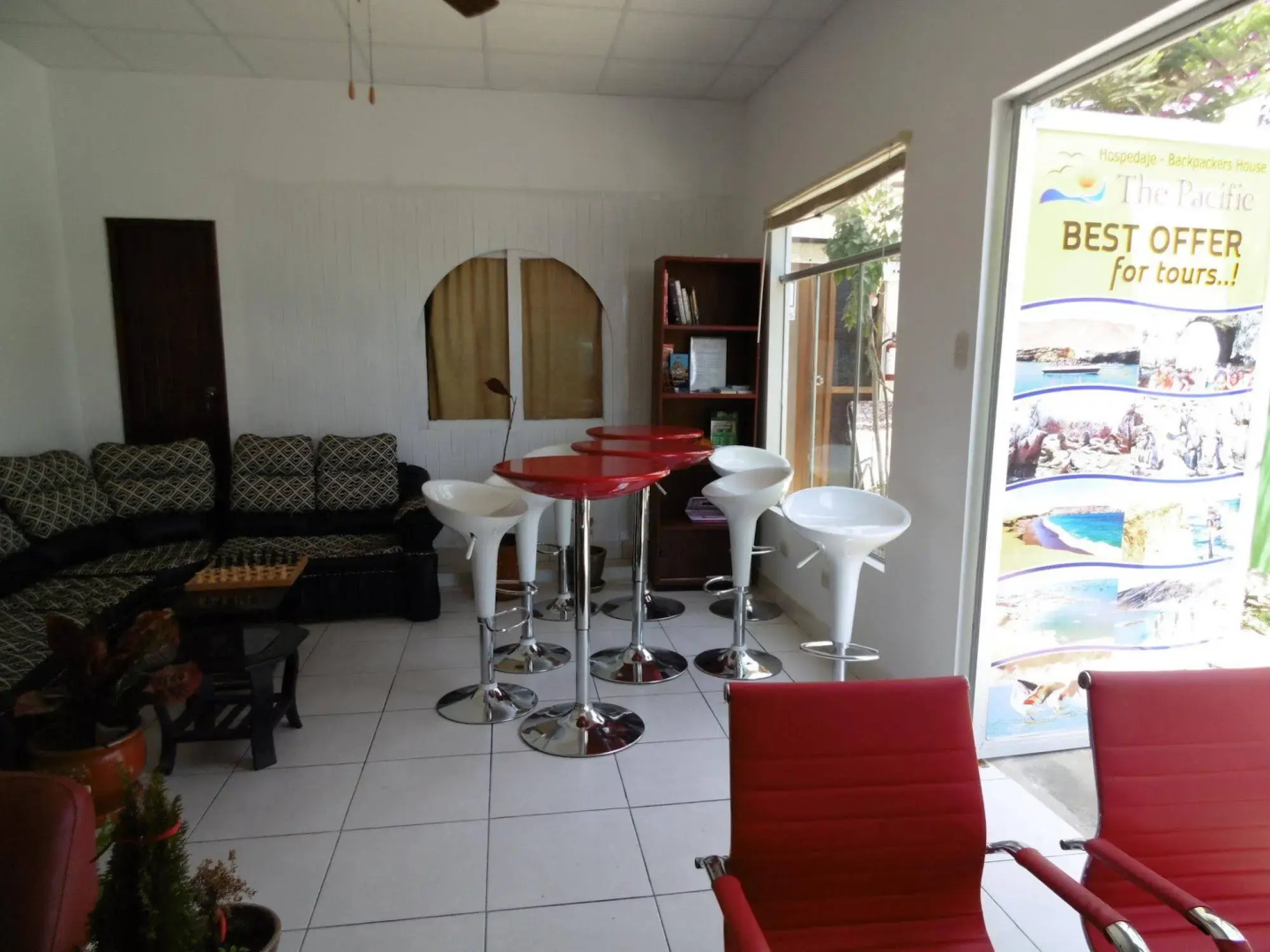 Backpacker House The Pacific