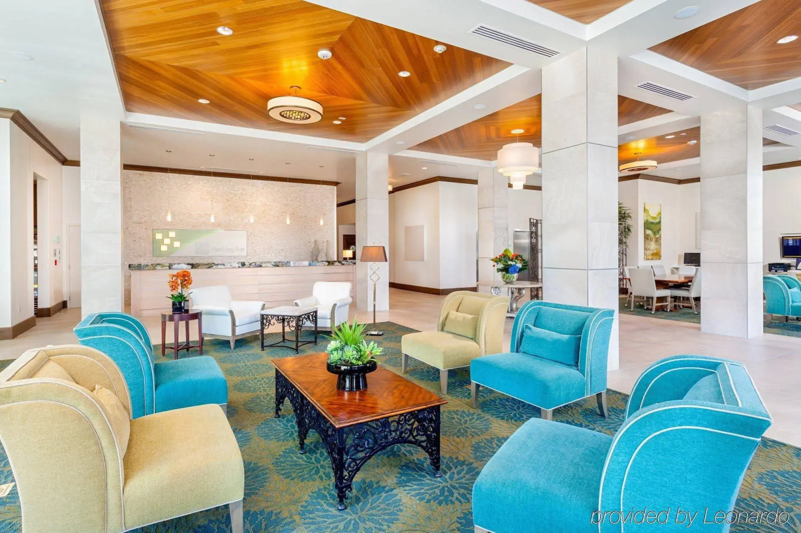 DoubleTree by Hilton San Diego Bayside