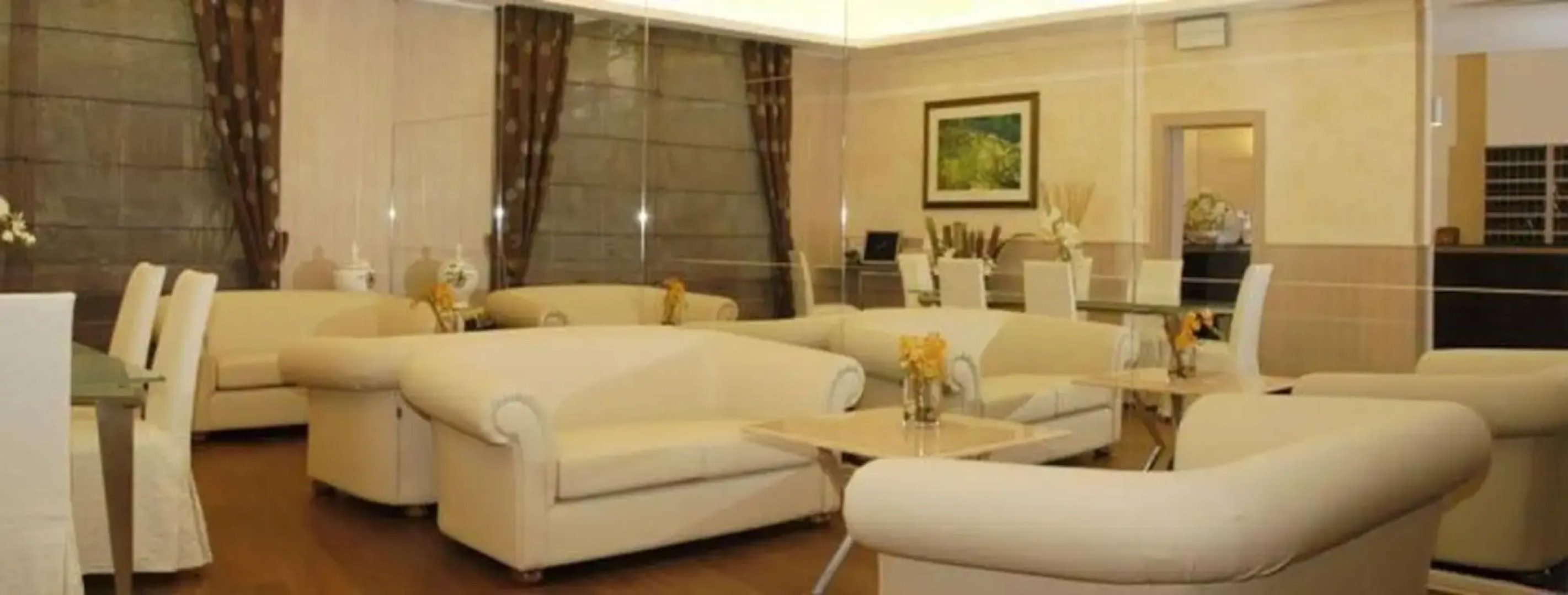 Hotel Sailing Center