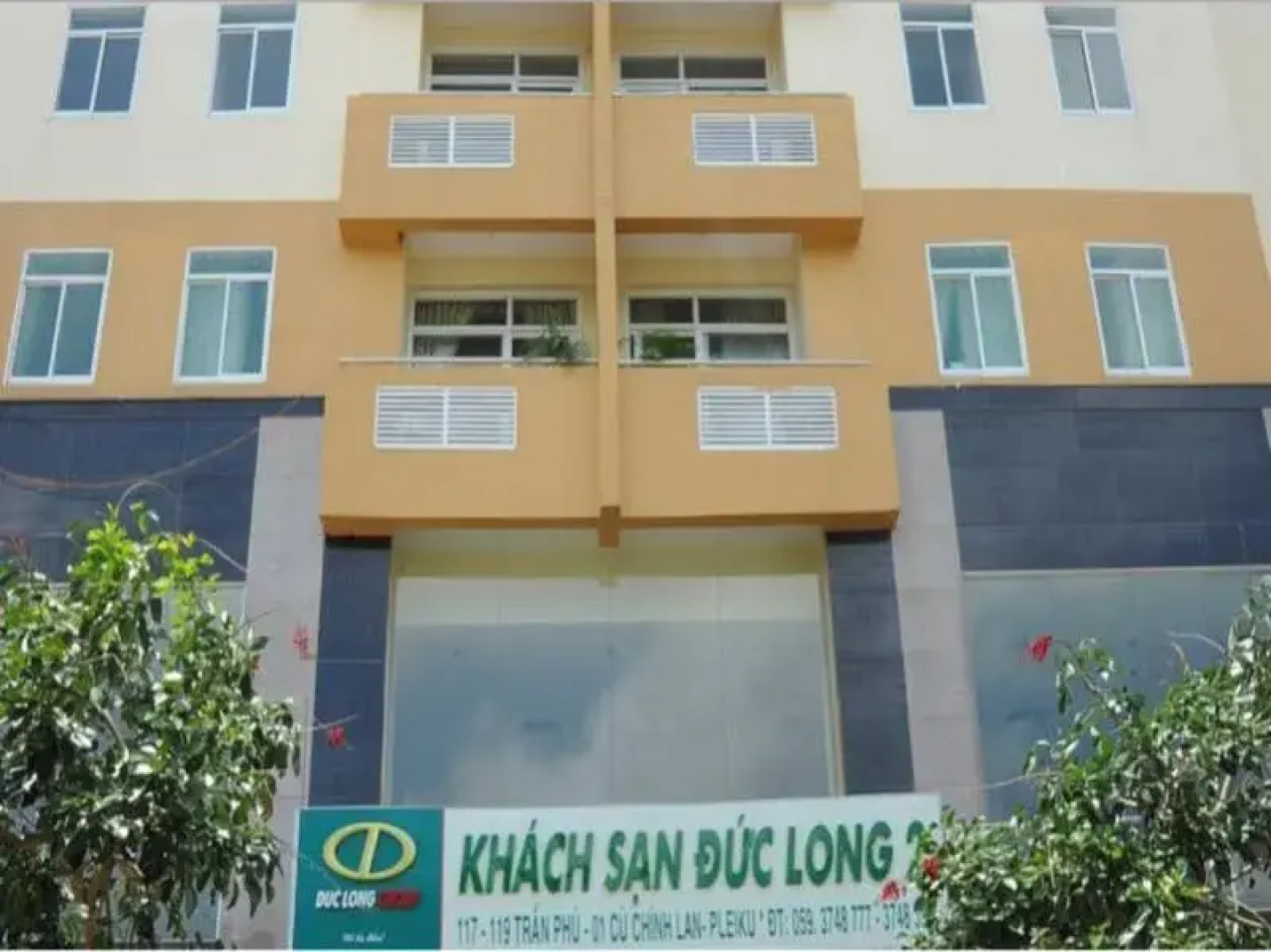 Duc Long Apartment 2