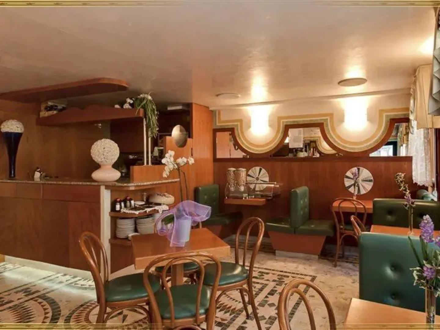 Moderno Hotel