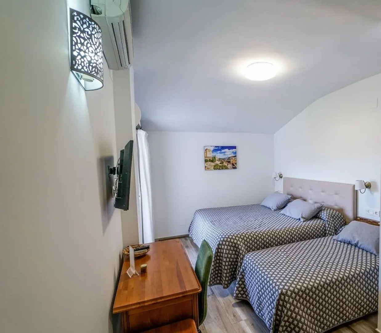 Hostal y Apartamento Rural Los Naranjos