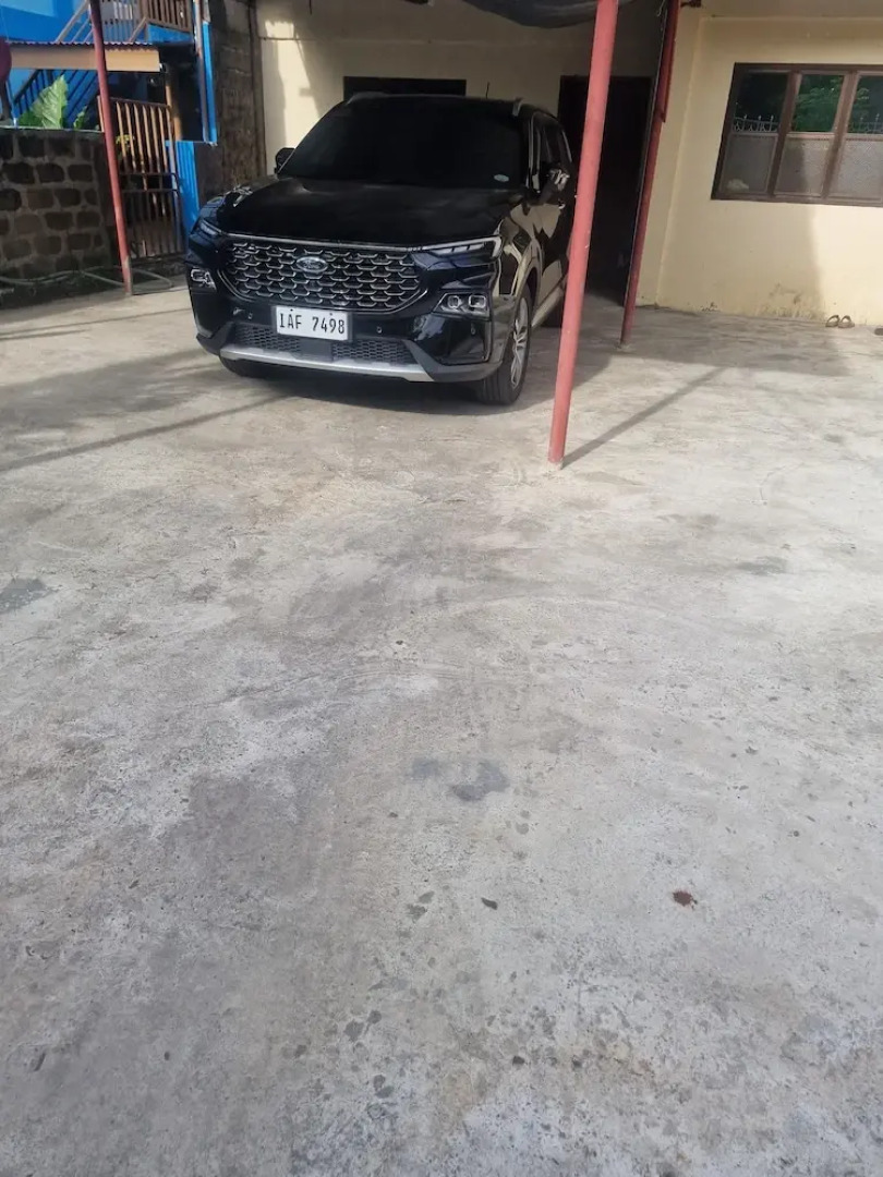 Traveler's Comfort Inn