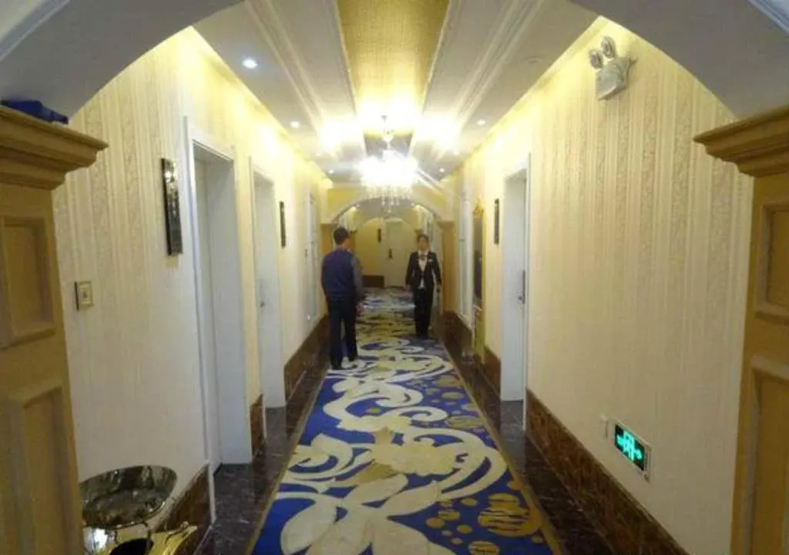 Zhang Ye Long Sheng Holiday Hotel