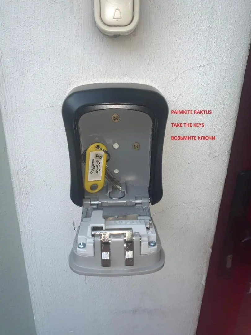 Отель Apple Economy