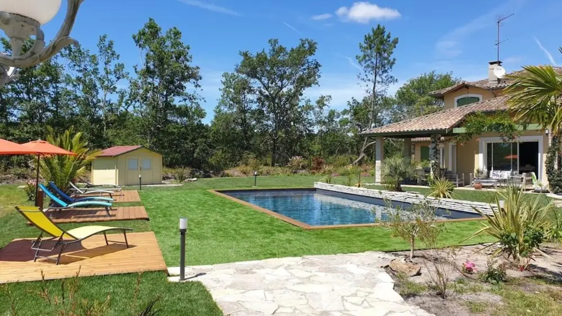 Suite up to 3 people with pool and terrace