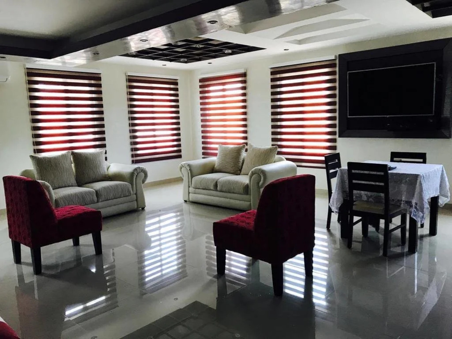 Hotel Los Cedros Uayamon