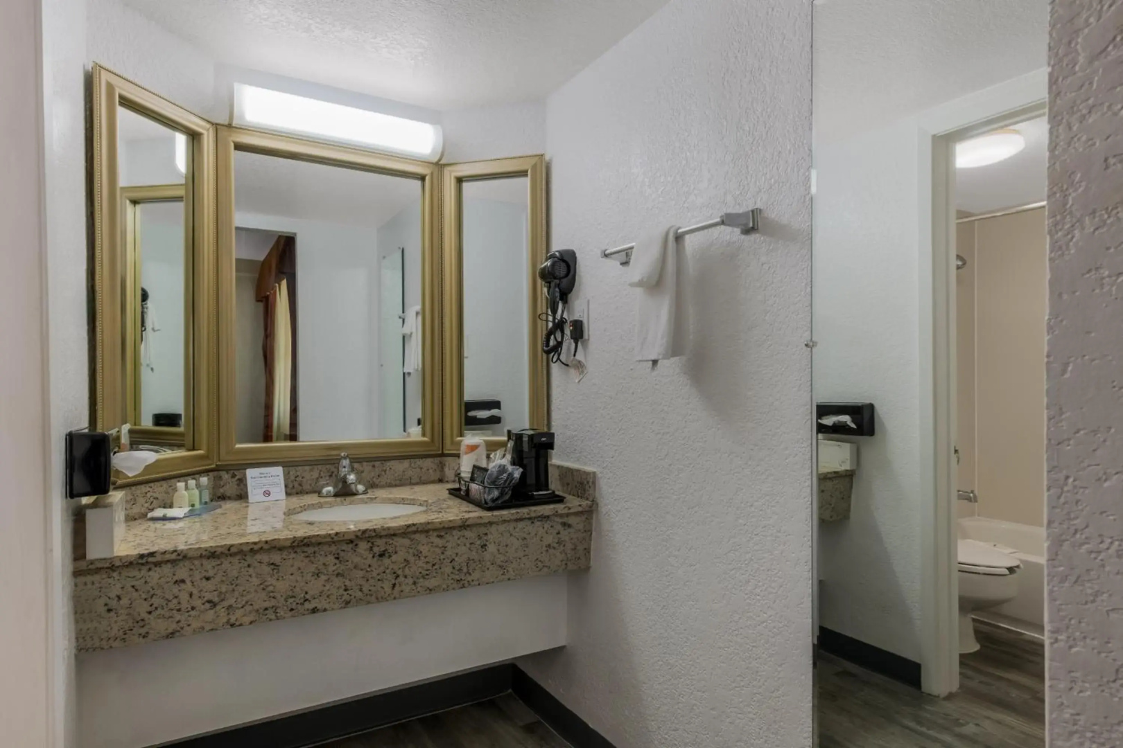 Quality Inn Charlotte Airport