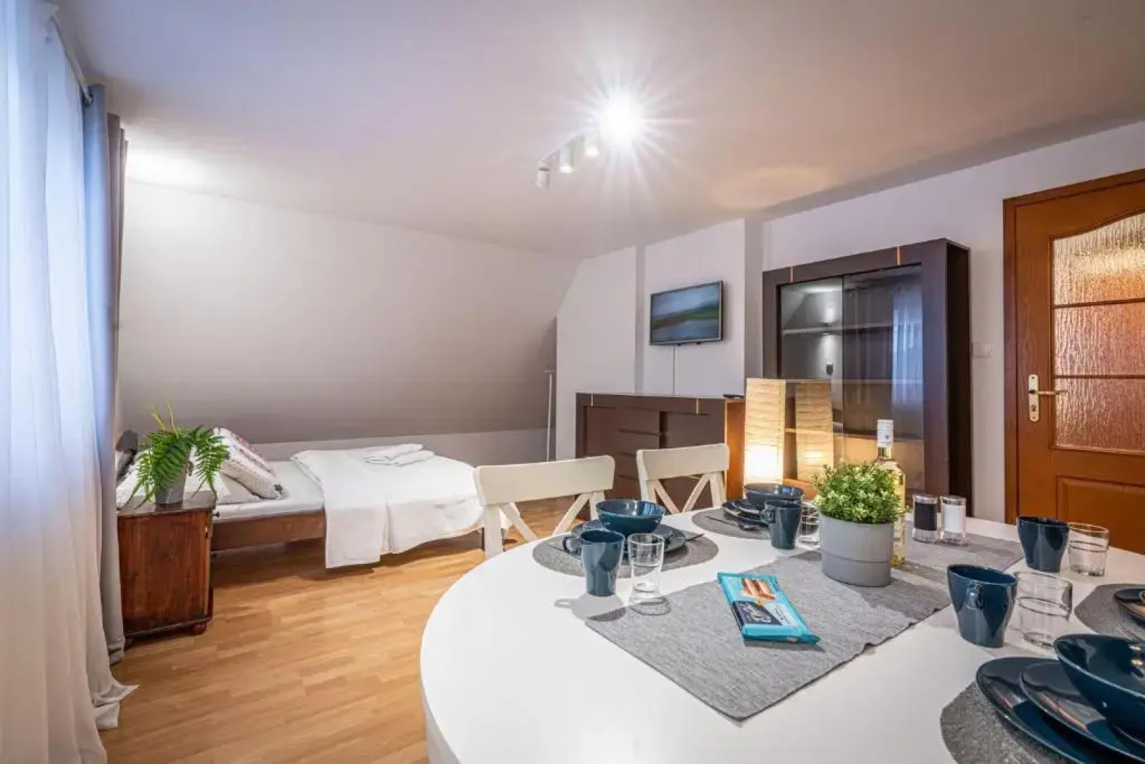 Willa Cicha Woda III