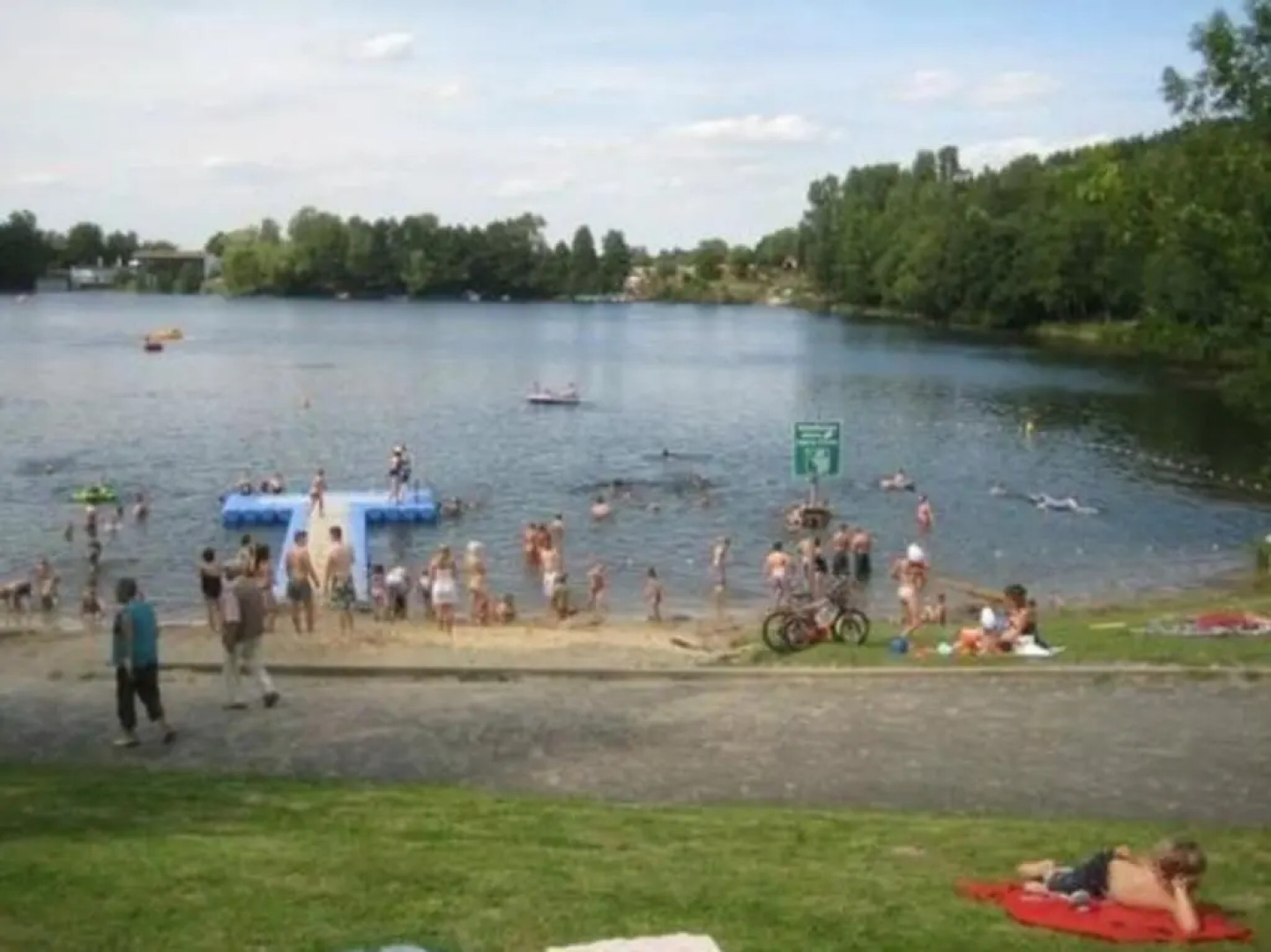 Holzhaus Am Silbersee