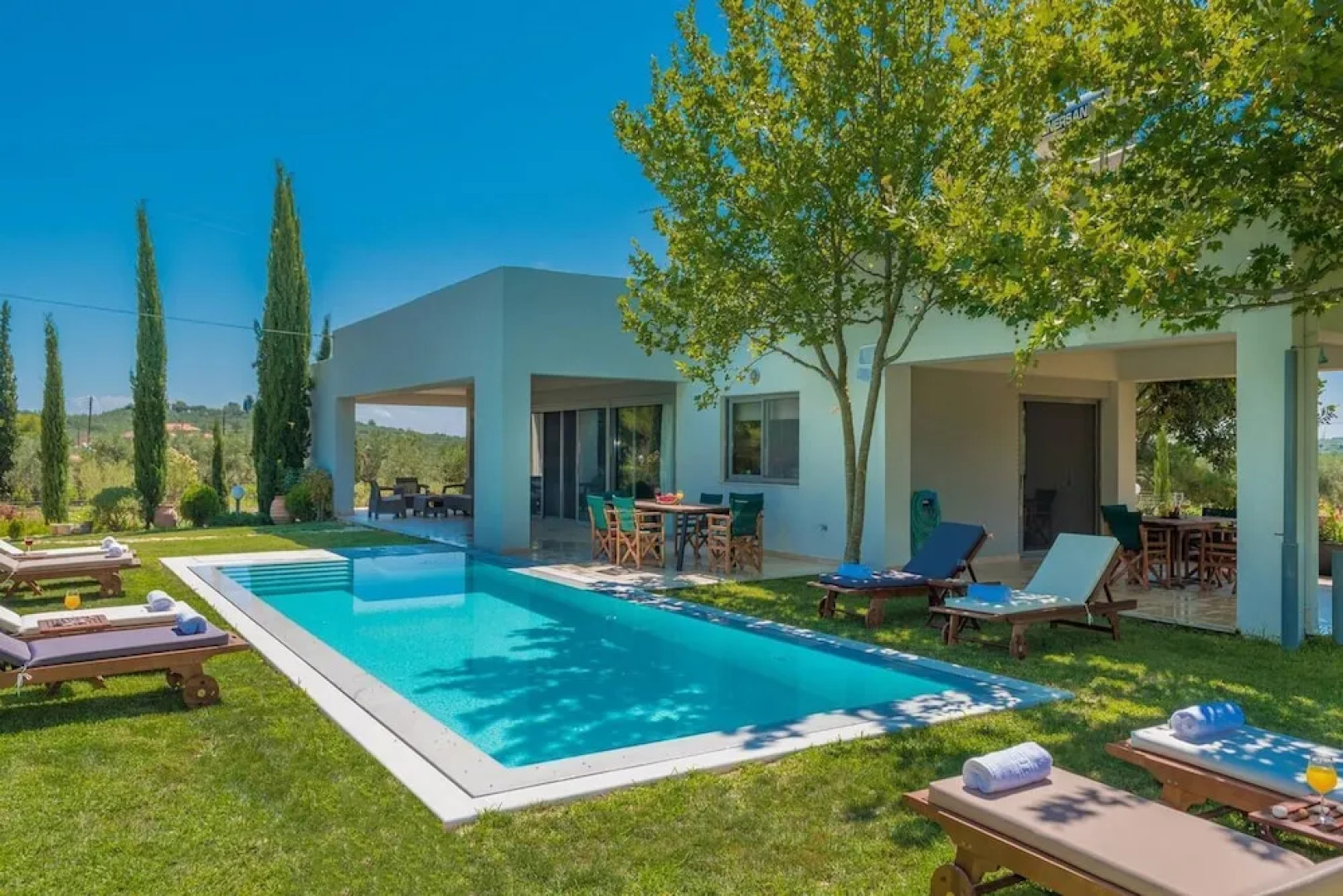 Villa Verano - Spacious 5-bdr & 5-bth Villa