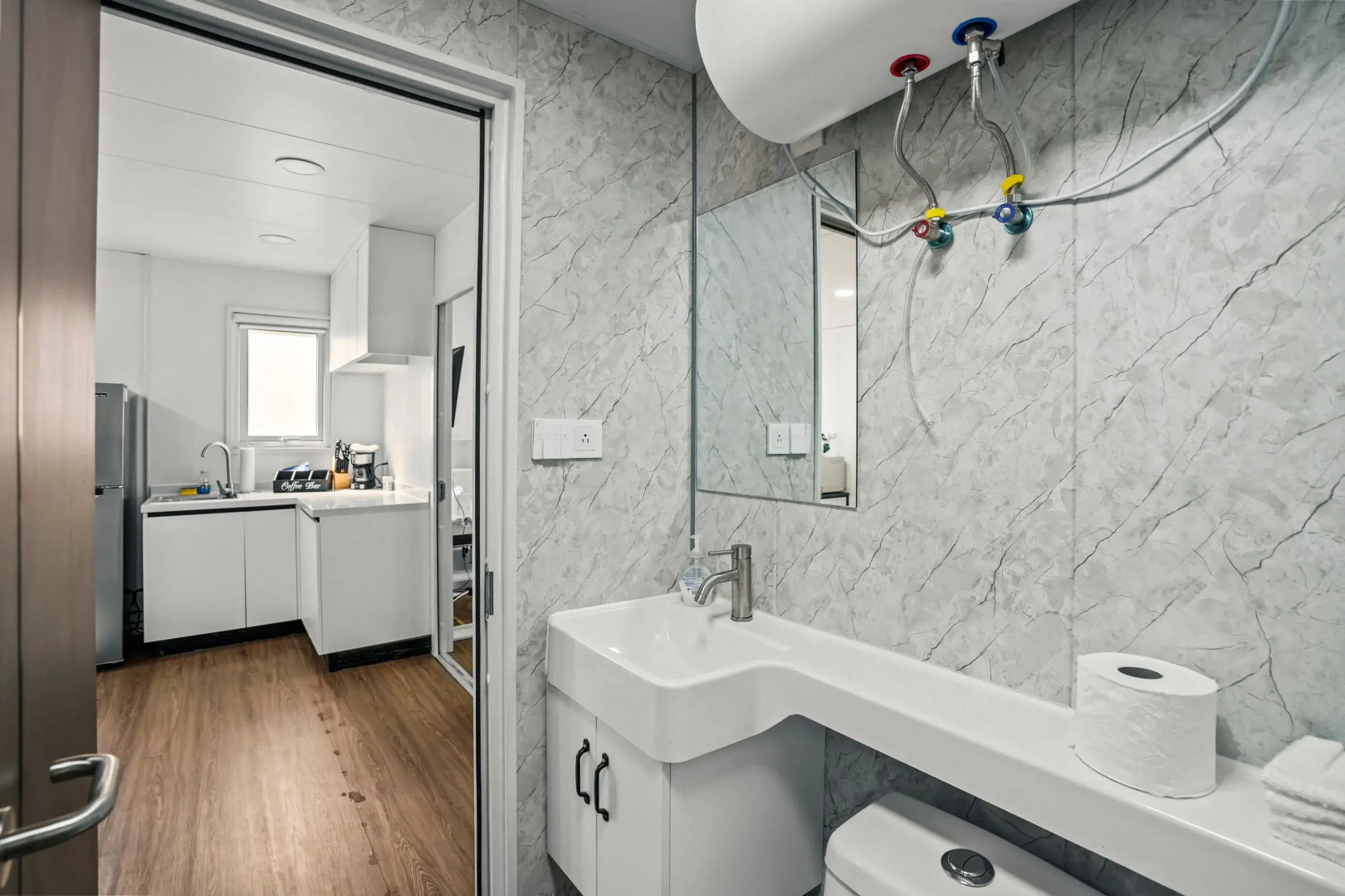 2BR Tiny Farm Home IN Fort Lauderdale