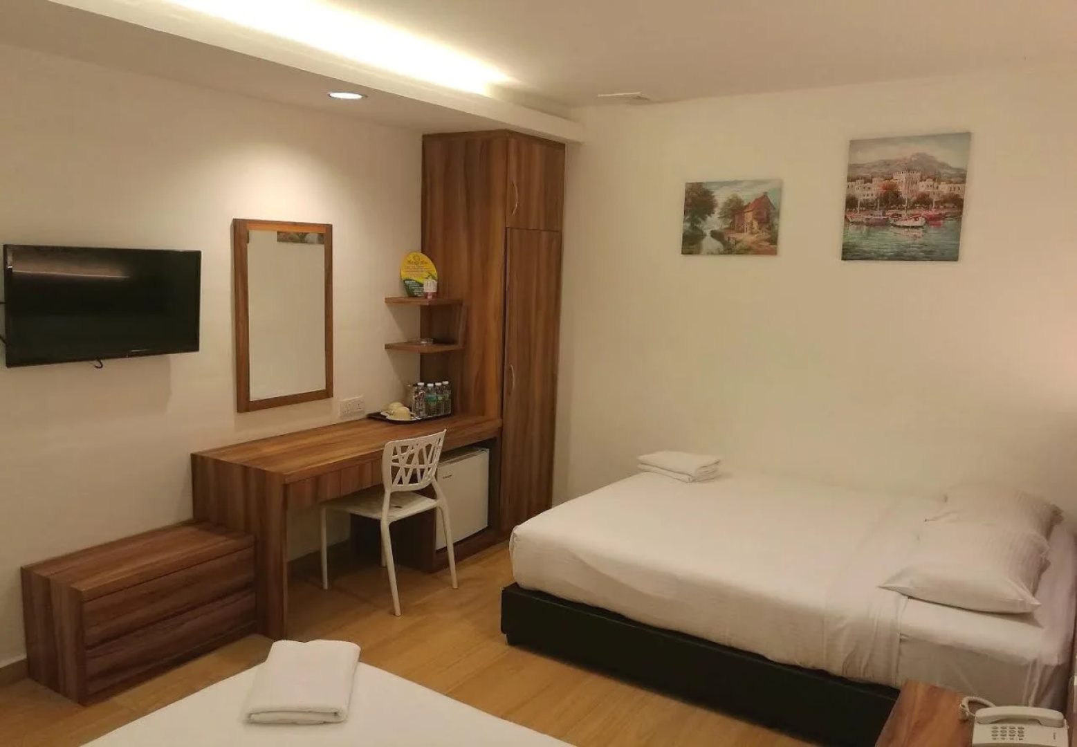 Century Inn Hotel