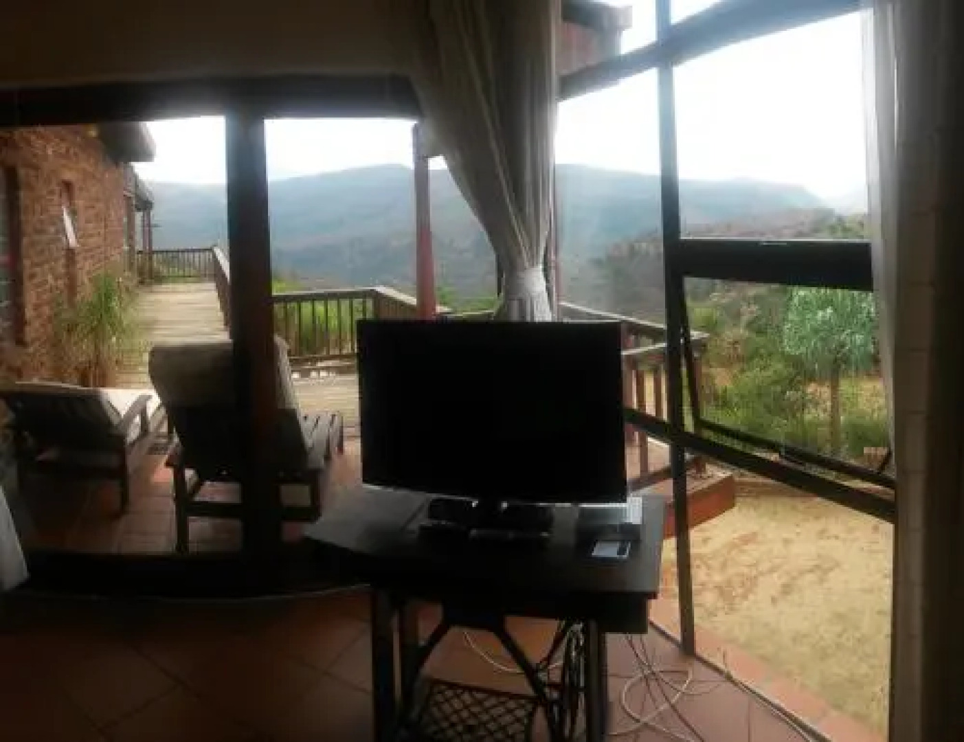 Acra Retreat Mountain View Lodge