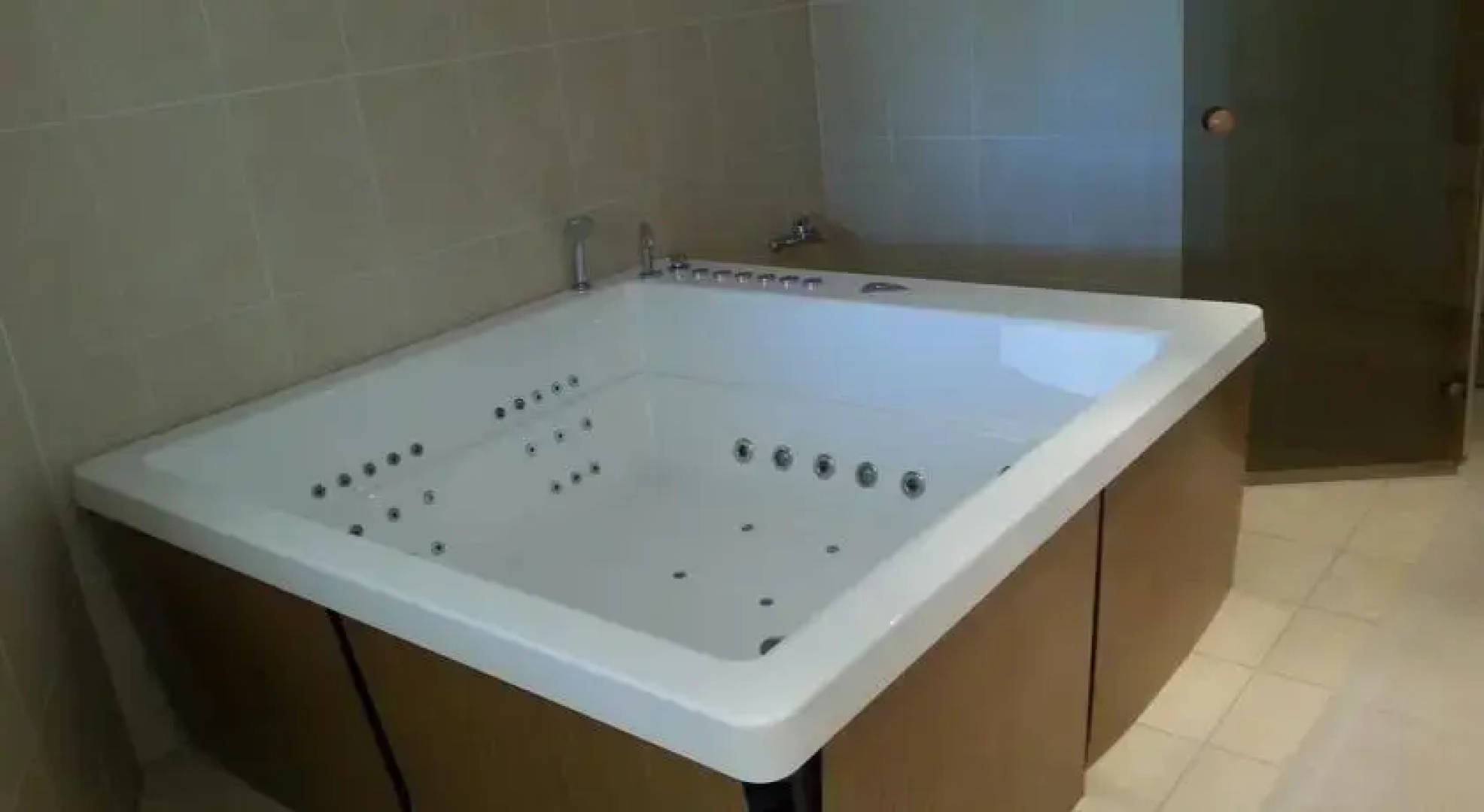 Hotell Revion