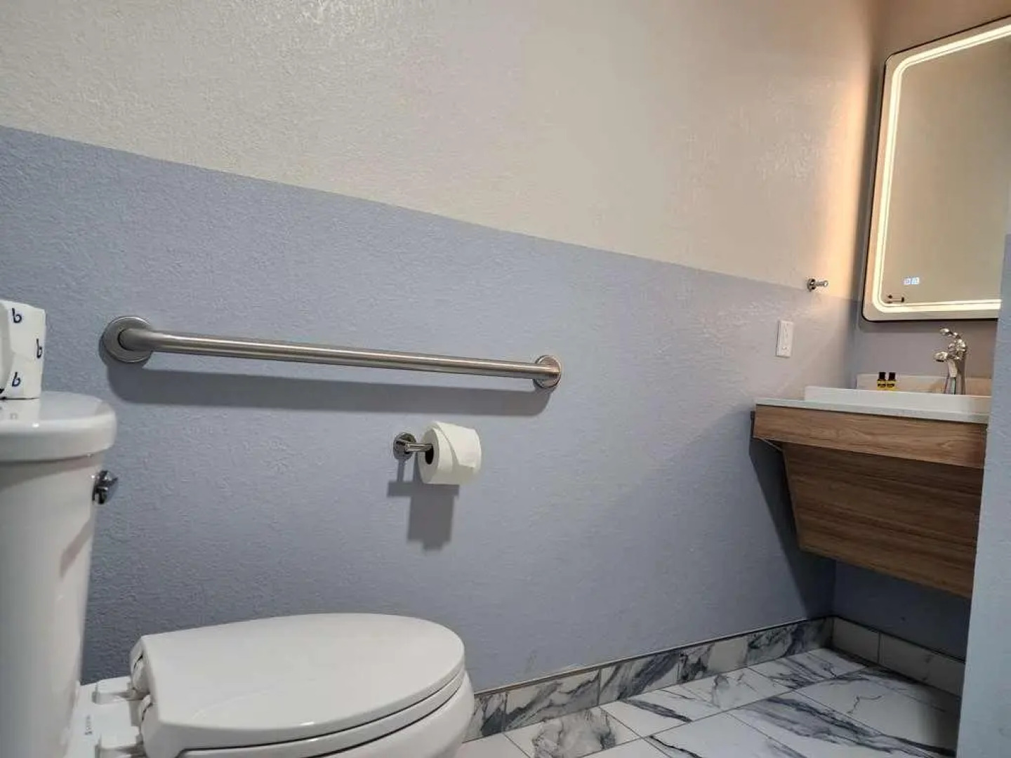 Best Western Buffalo Inn & Suites