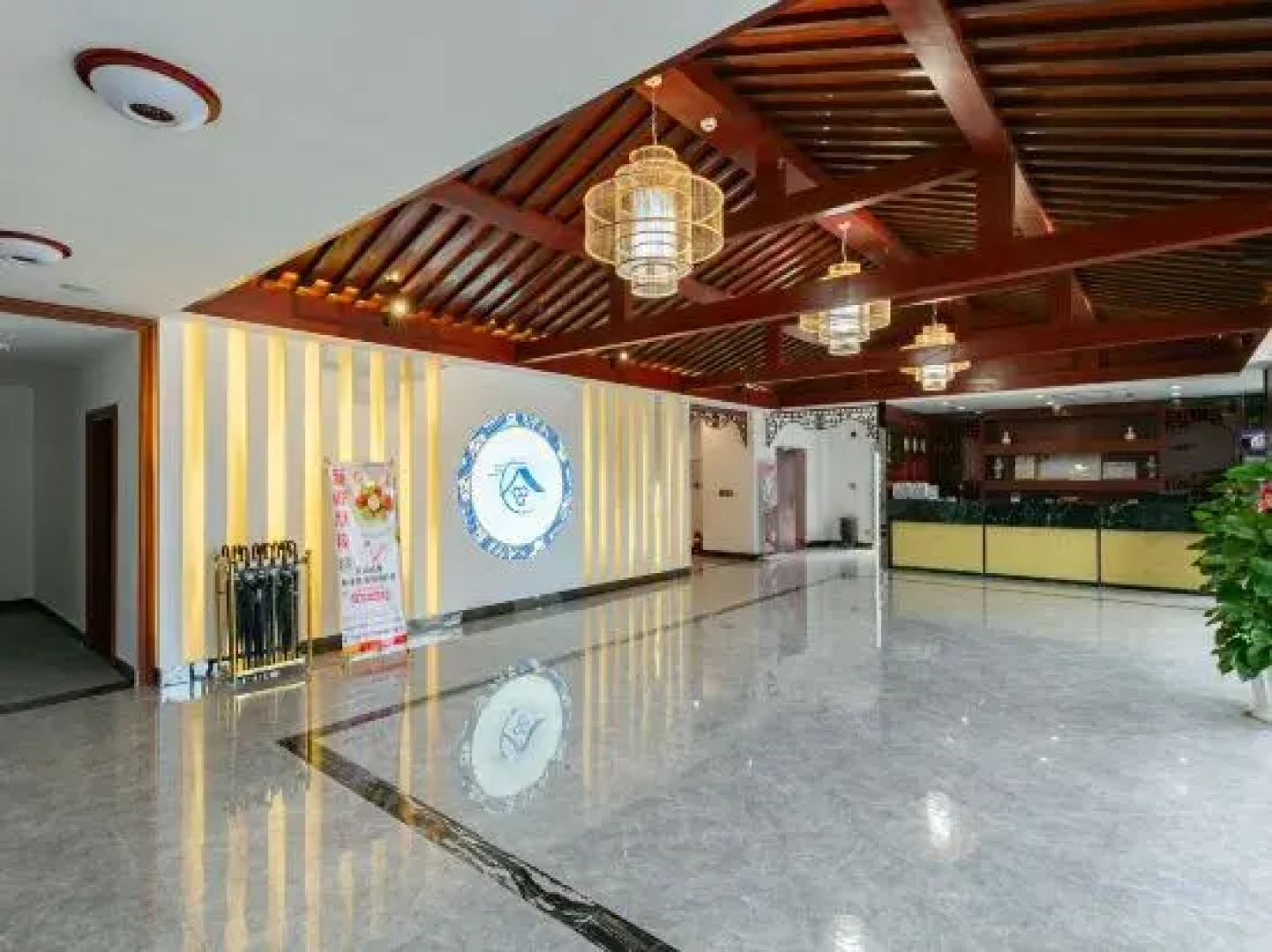 Lijin Hotel