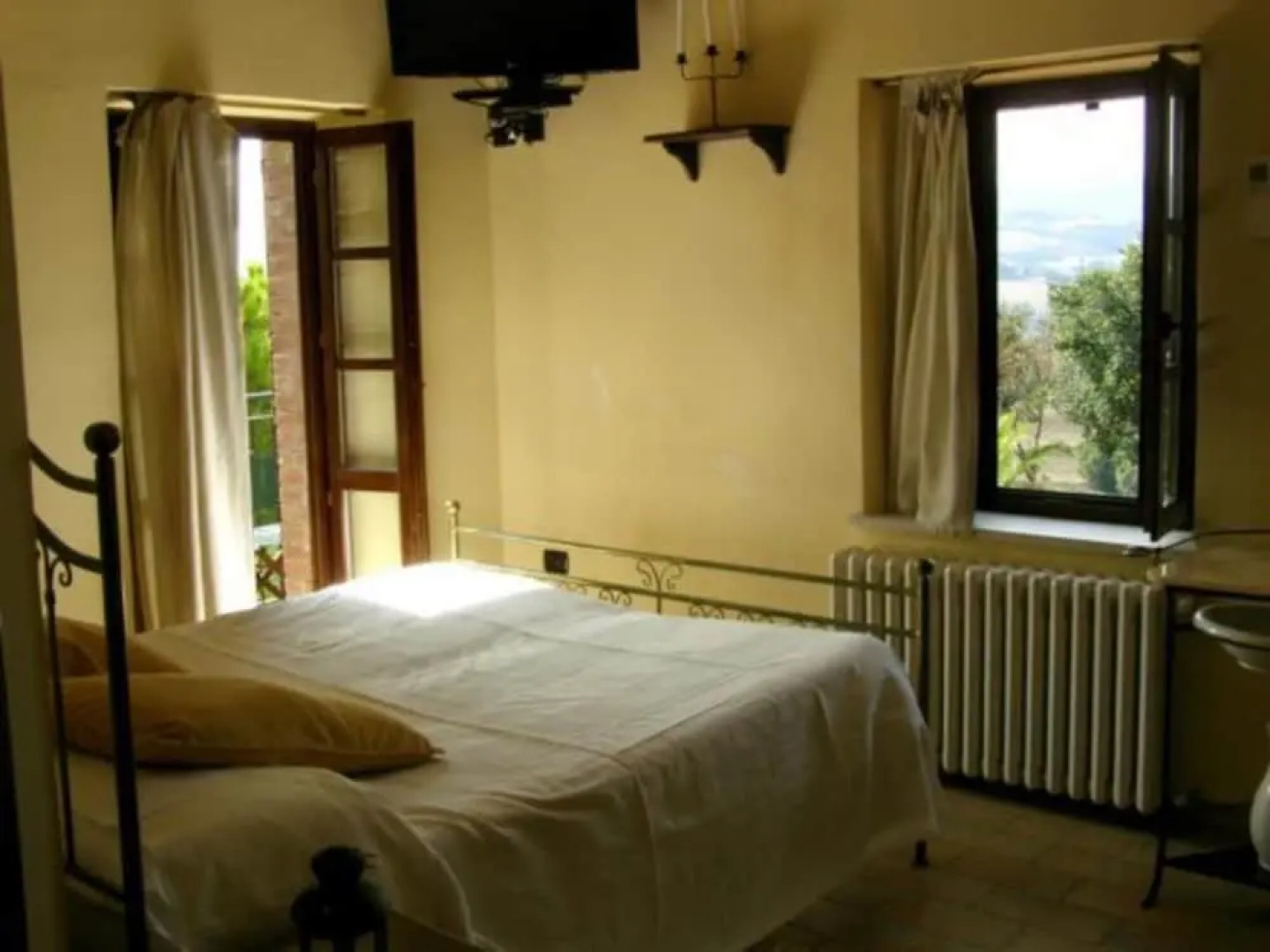 La Valle del Sole Country House