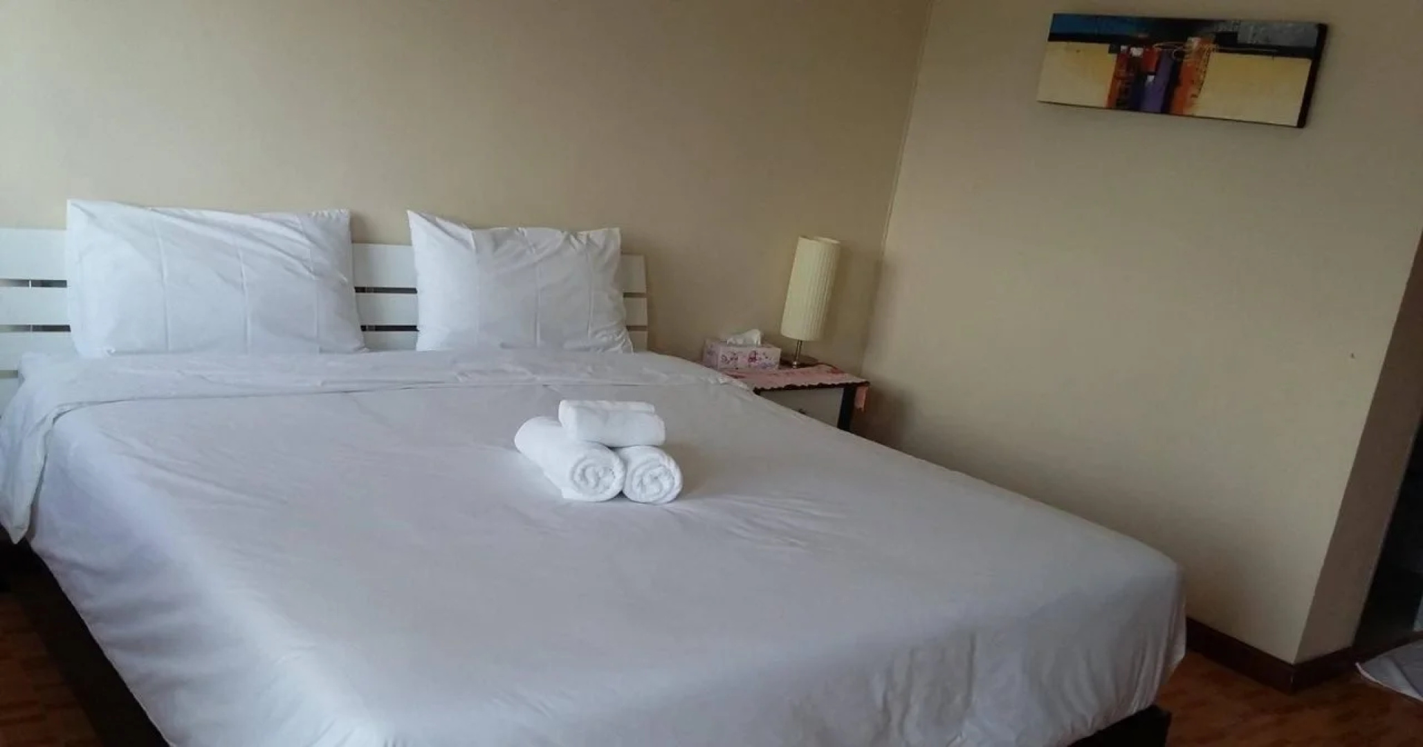Srithongkul Riverside Hotel