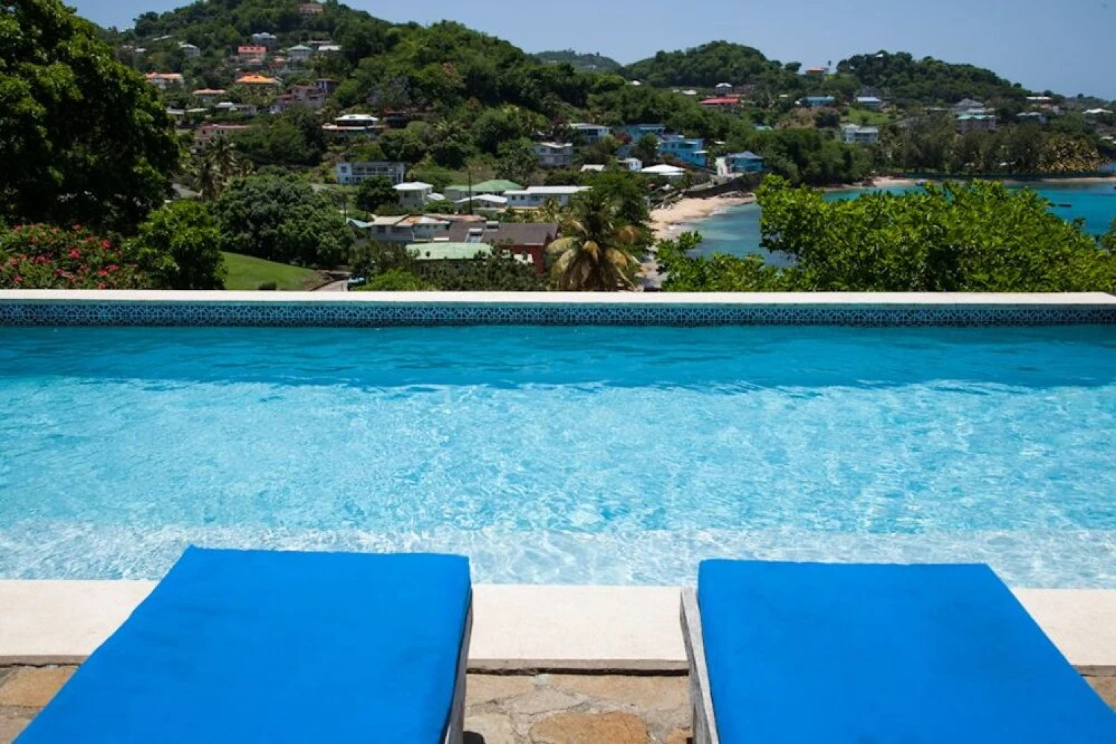 Grand View Beach Hotel