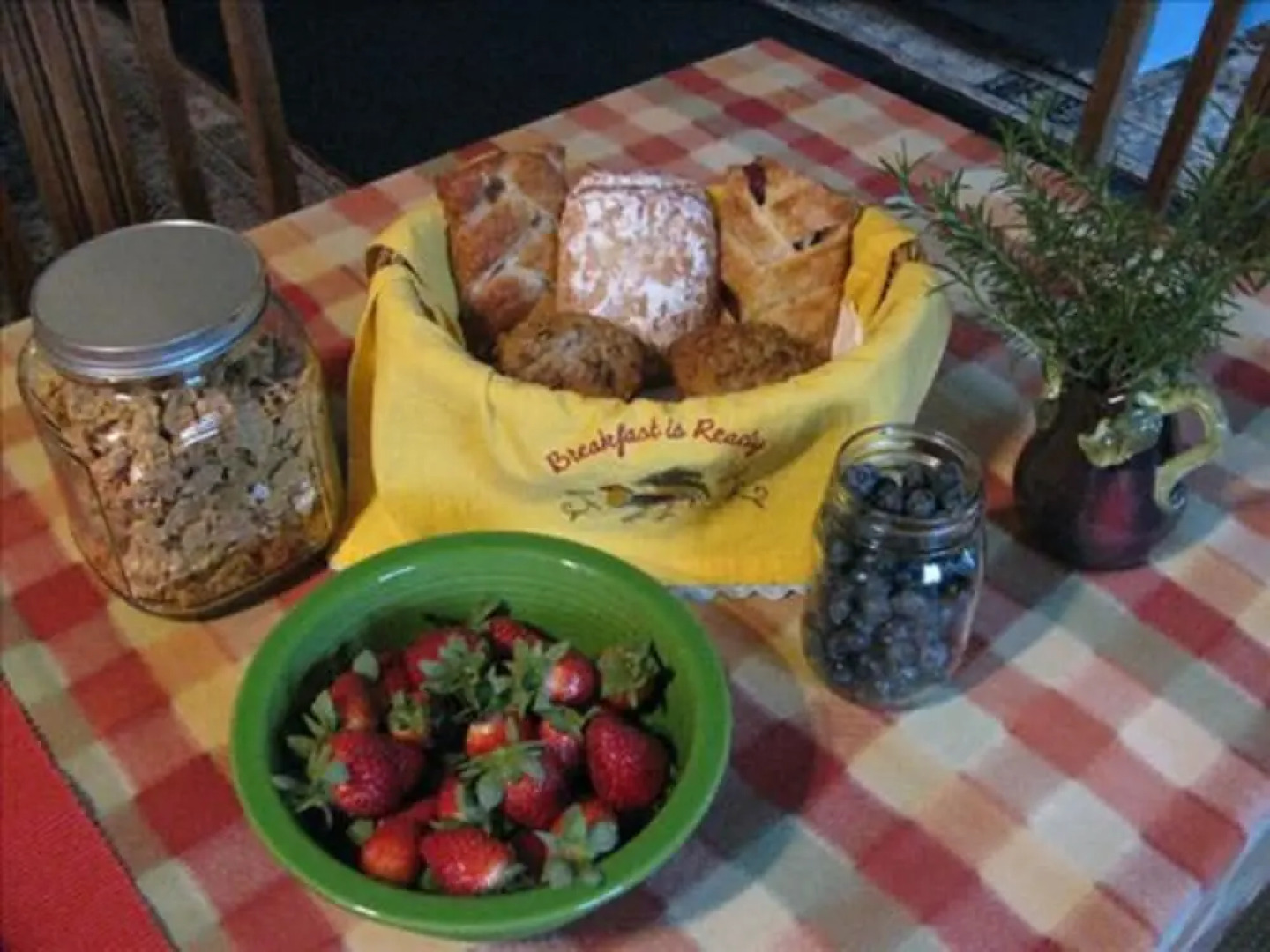 Apartment A, A Bed and Breakfast Cottage