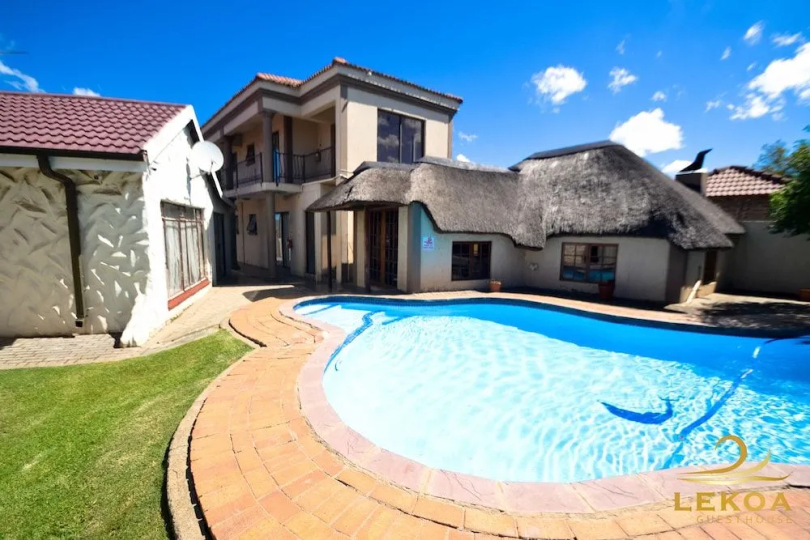 Lekoa Bed and Breakfast and Trading