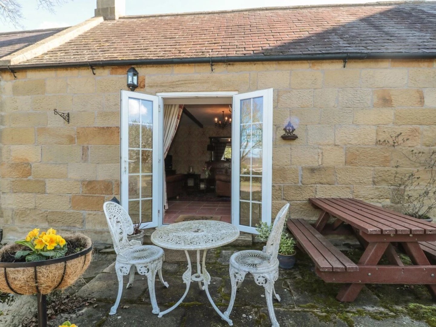 Holly Cottage