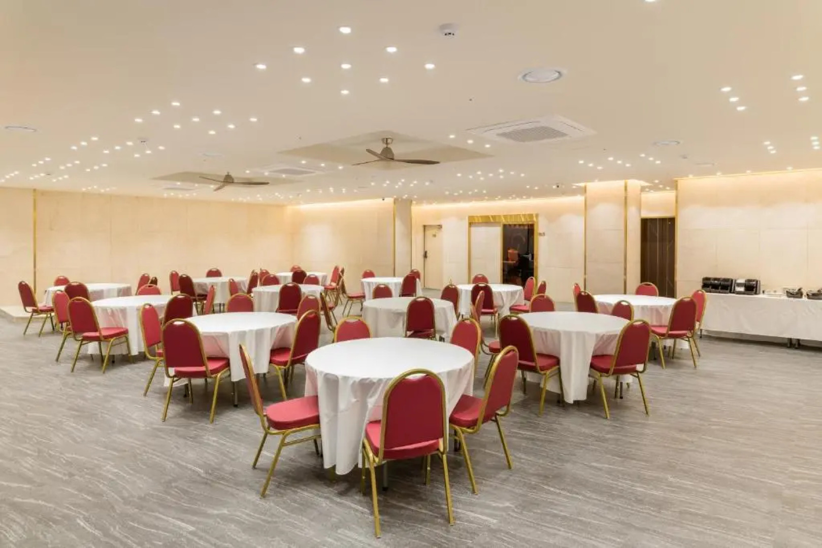 Hotel The Grang Seogwipo